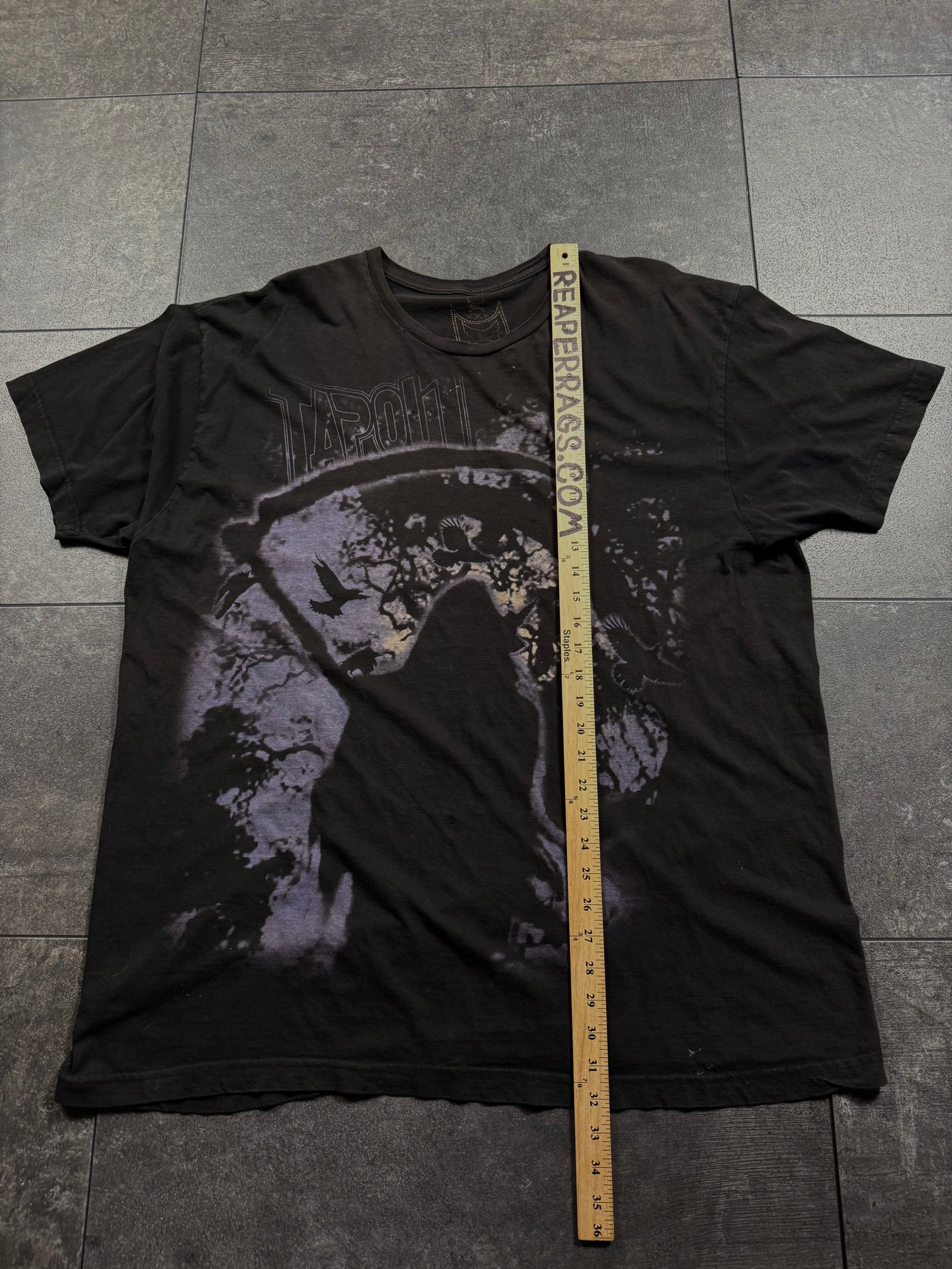 (rare) 2000s tapout x black shirt (XXL)