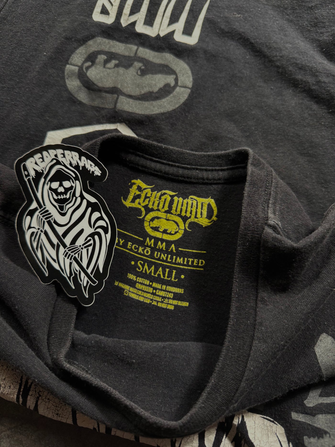 2000s ecko unltd x mma elite shirt (xxs)