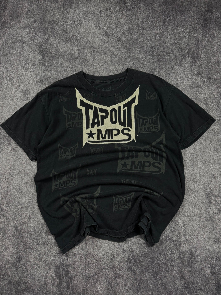 (rare) 2000s tapout shirt (L)