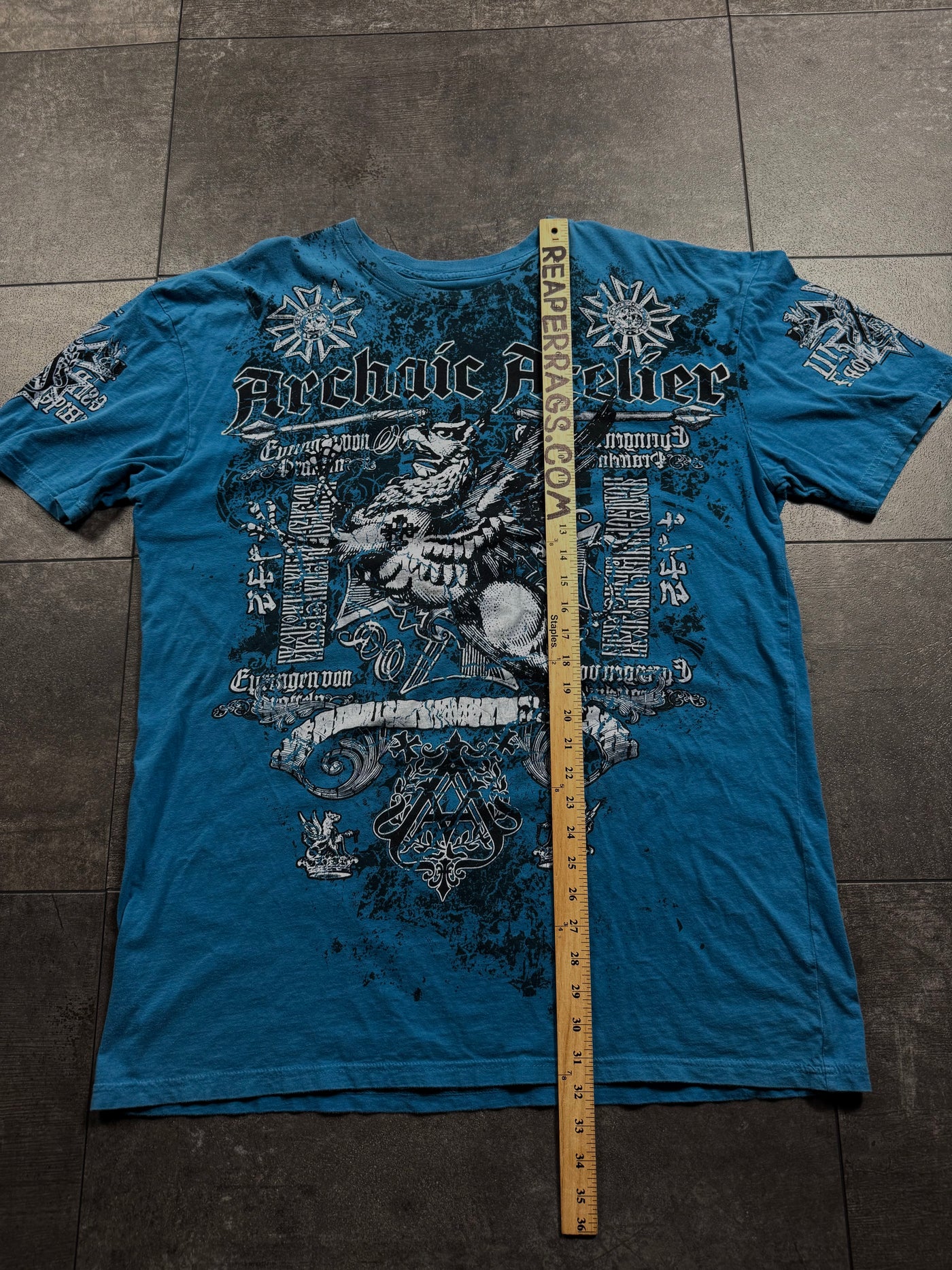 (rare) 2000s archaic x affliction shirt
