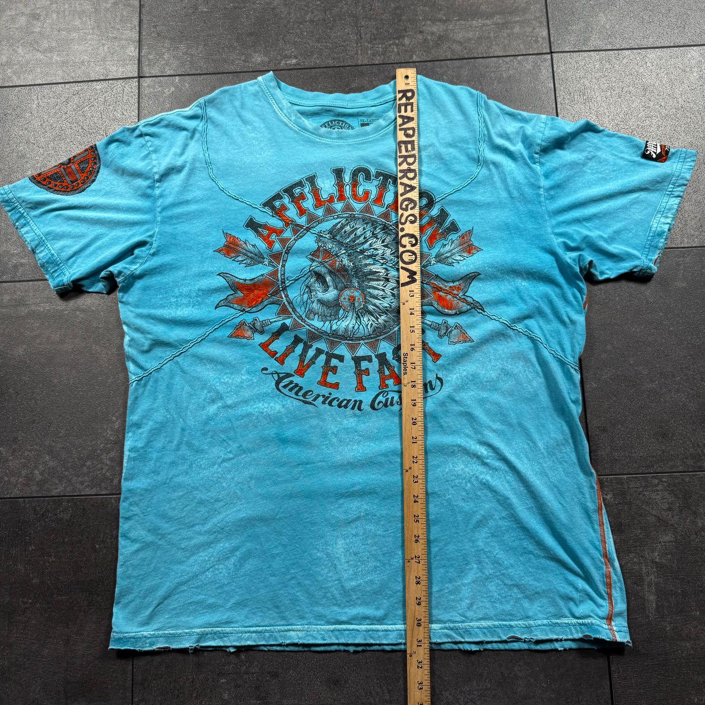 2000s Affliction Shirt (XXL)