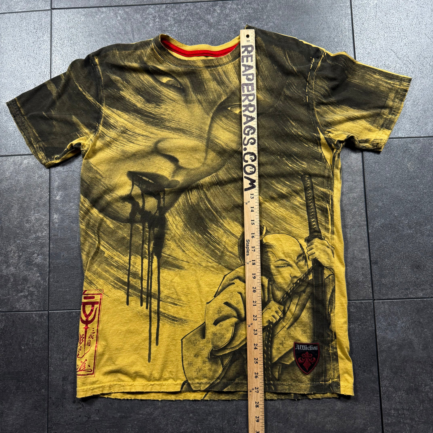 (rare) 2000s Affliction Red Label x Horiyoshi III Shirt (M)