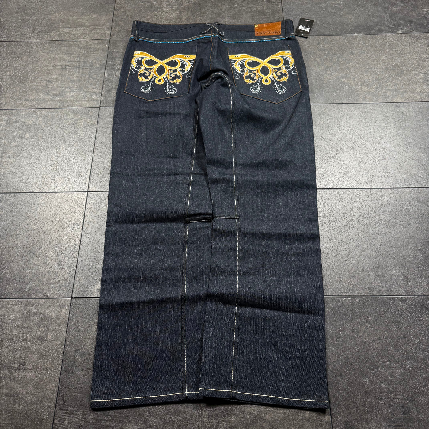 (rare) Deadstock 2000s Artful Dodger Jeans (42x34)