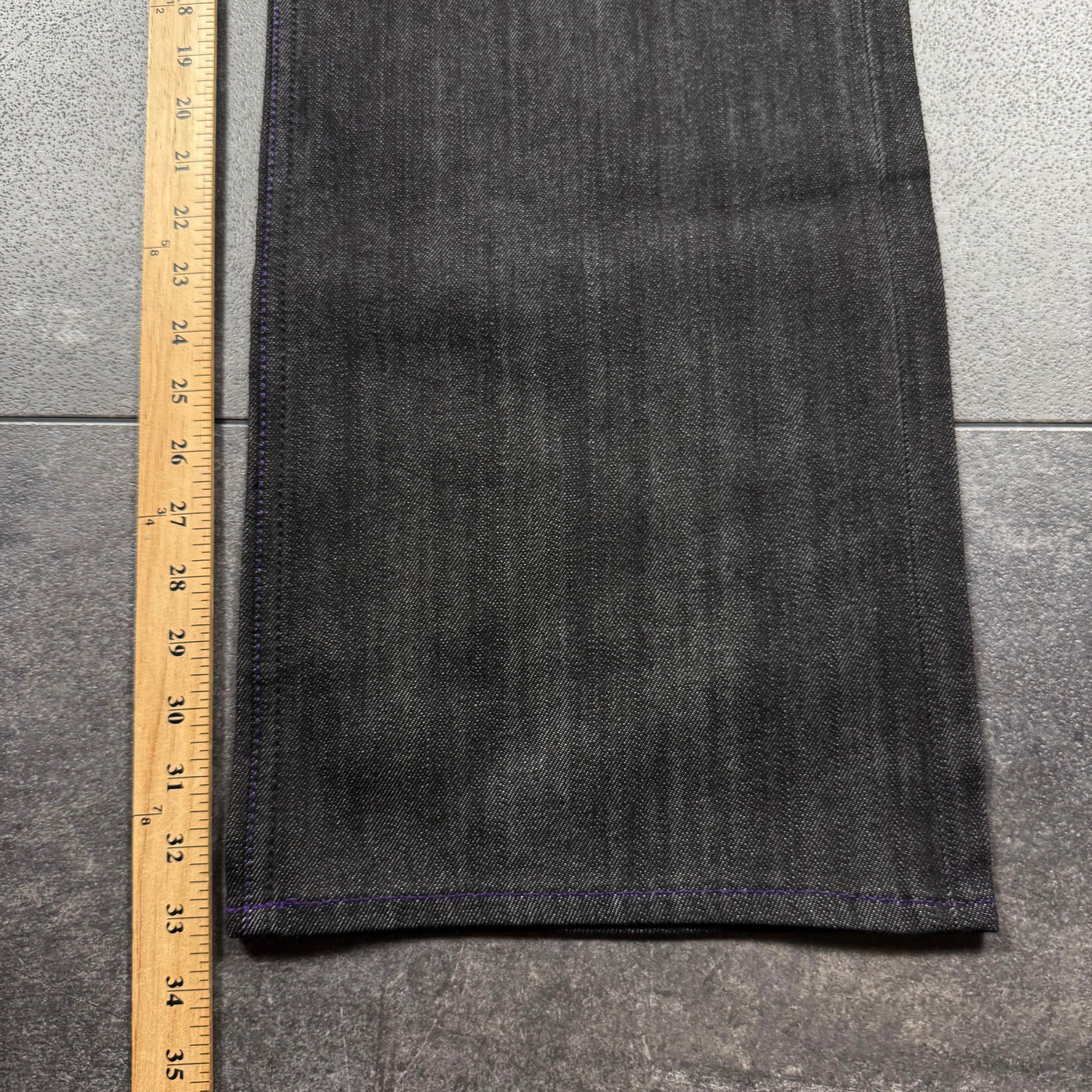 (rare) Deadstock 2000s Artful Dodger Jeans (40x33)