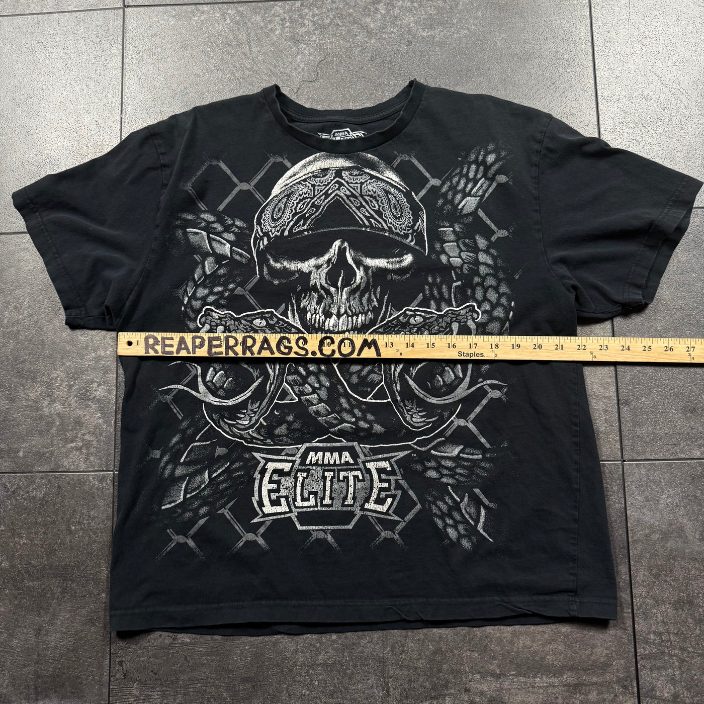 (rare) 2000s MMA Elite Shirt (L)