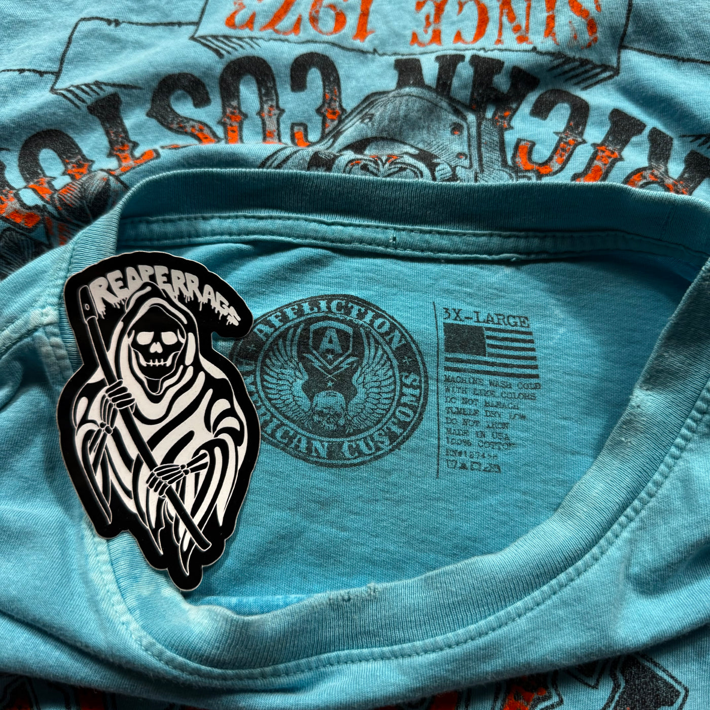 2000s Affliction Shirt (XXL)