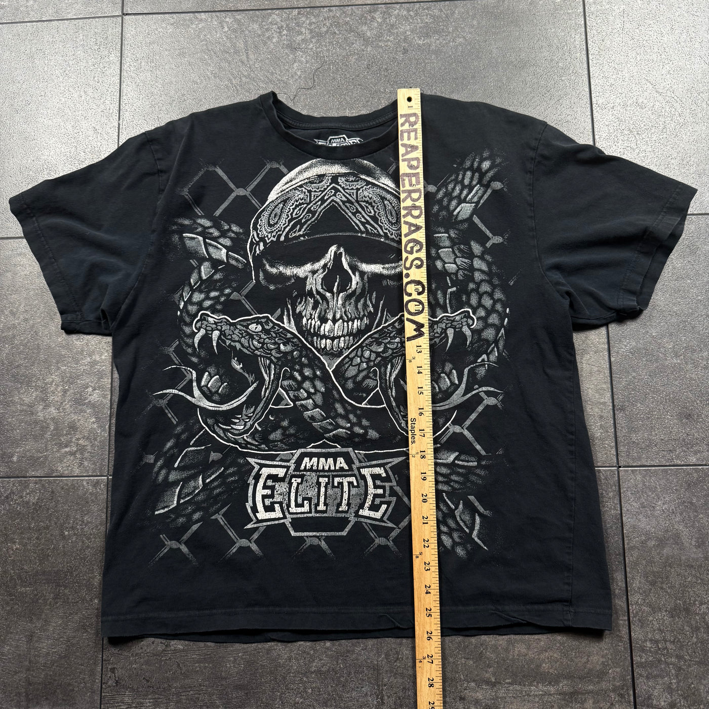 (rare) 2000s MMA Elite Shirt (L)