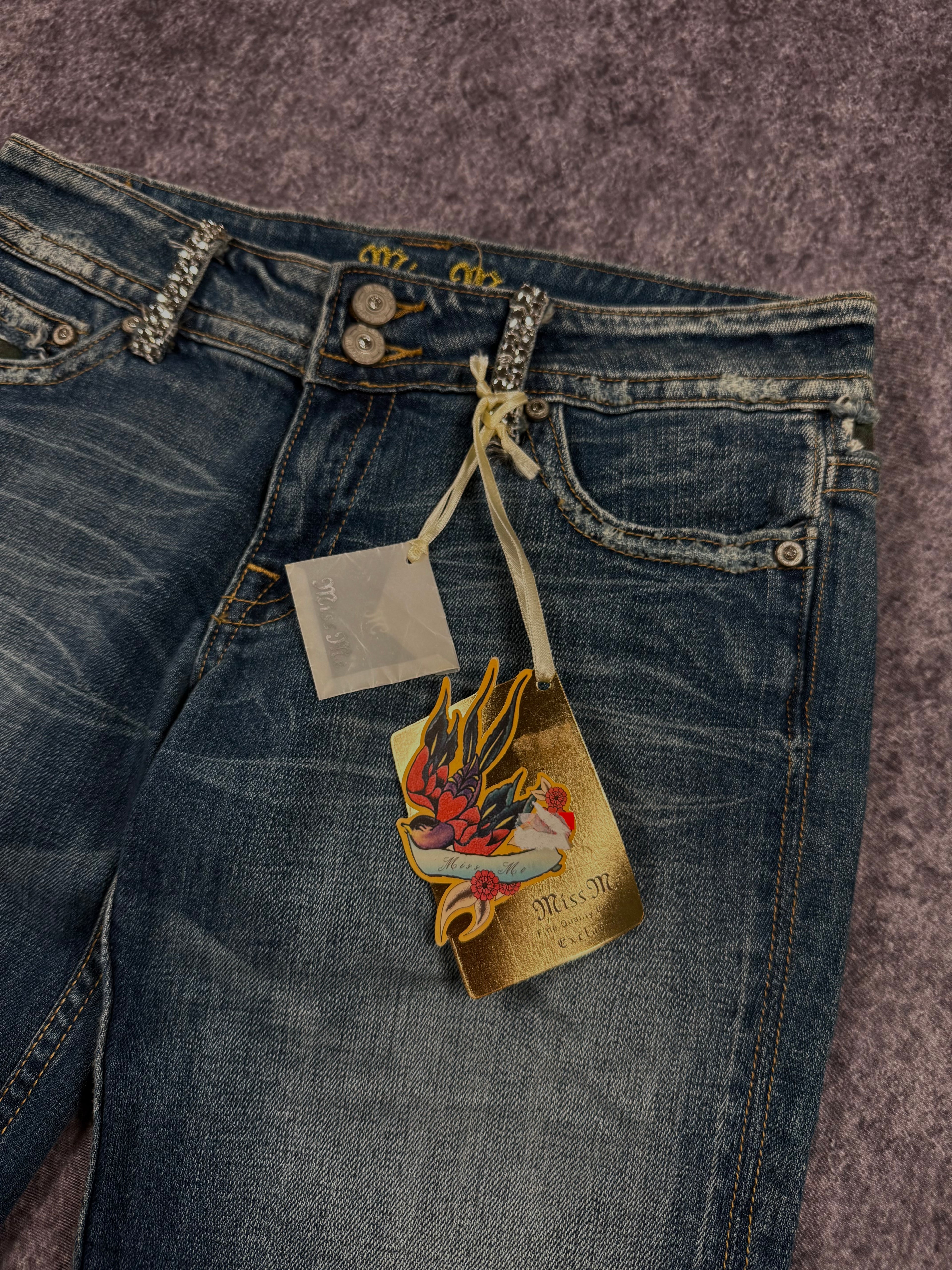 (rare) deadstock 2000s miss me jorts (30)