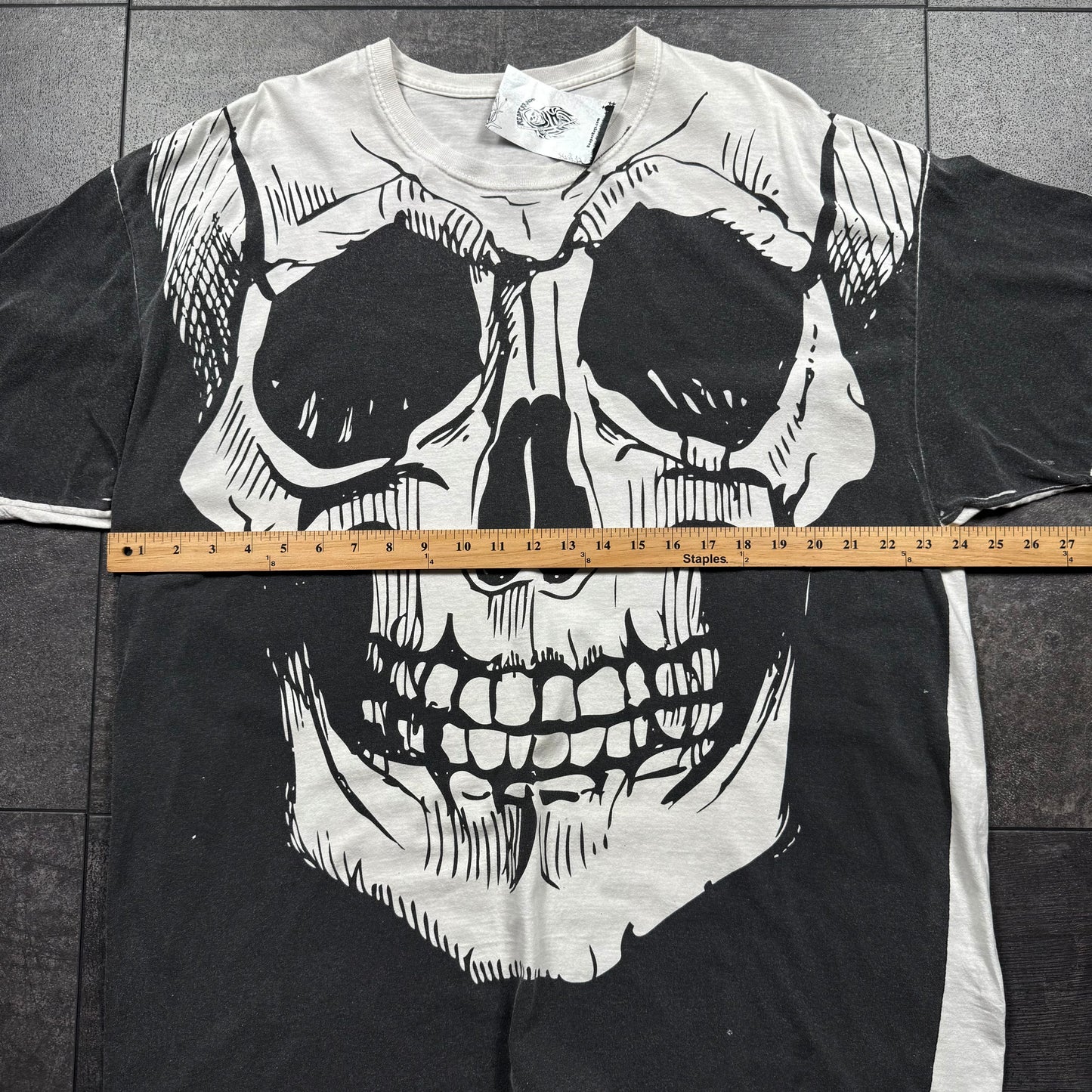 Y2K Skull Grunge Tshirt (XL)