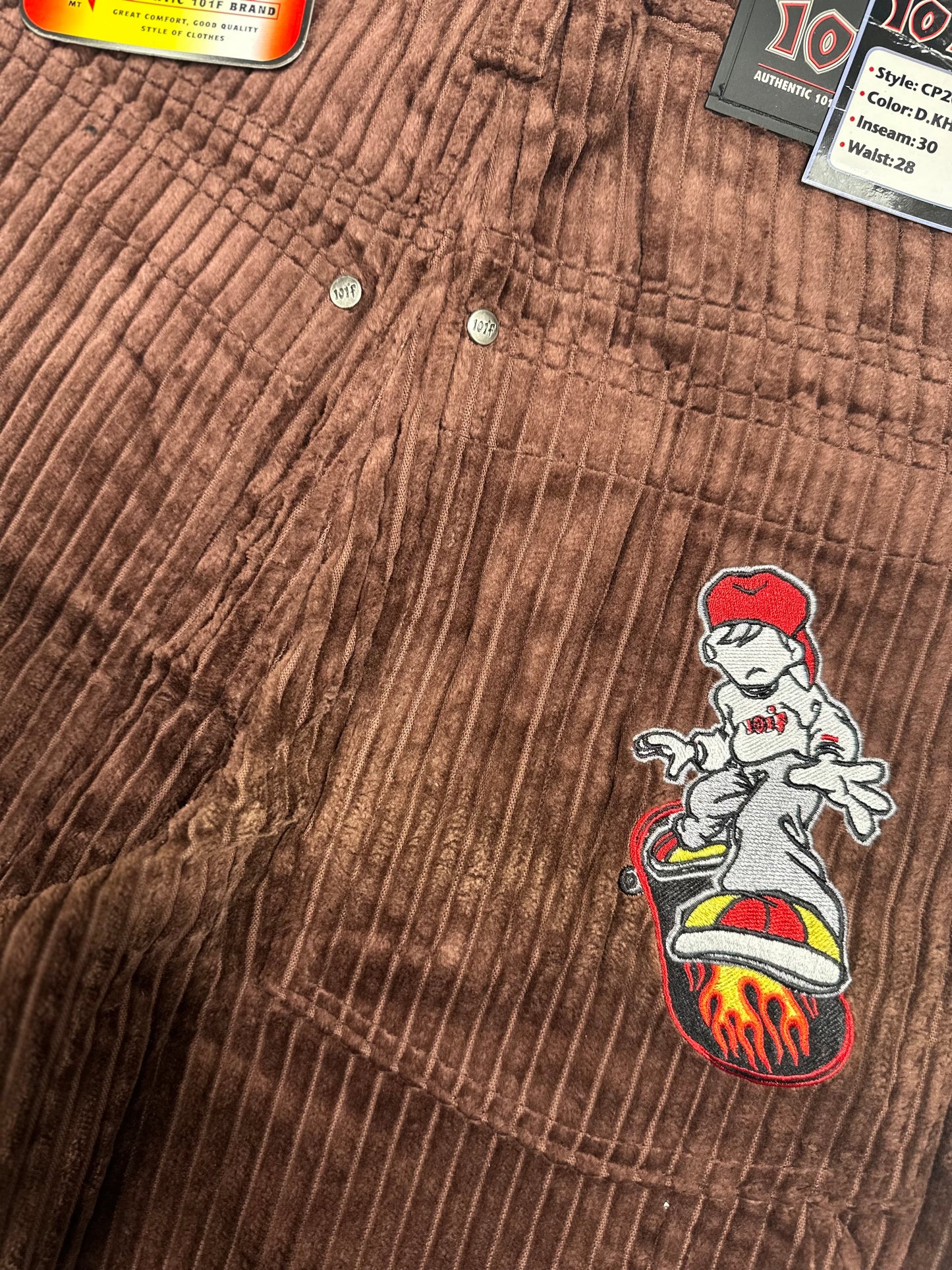 101°F Embroidered Baggy Corduroy Pants