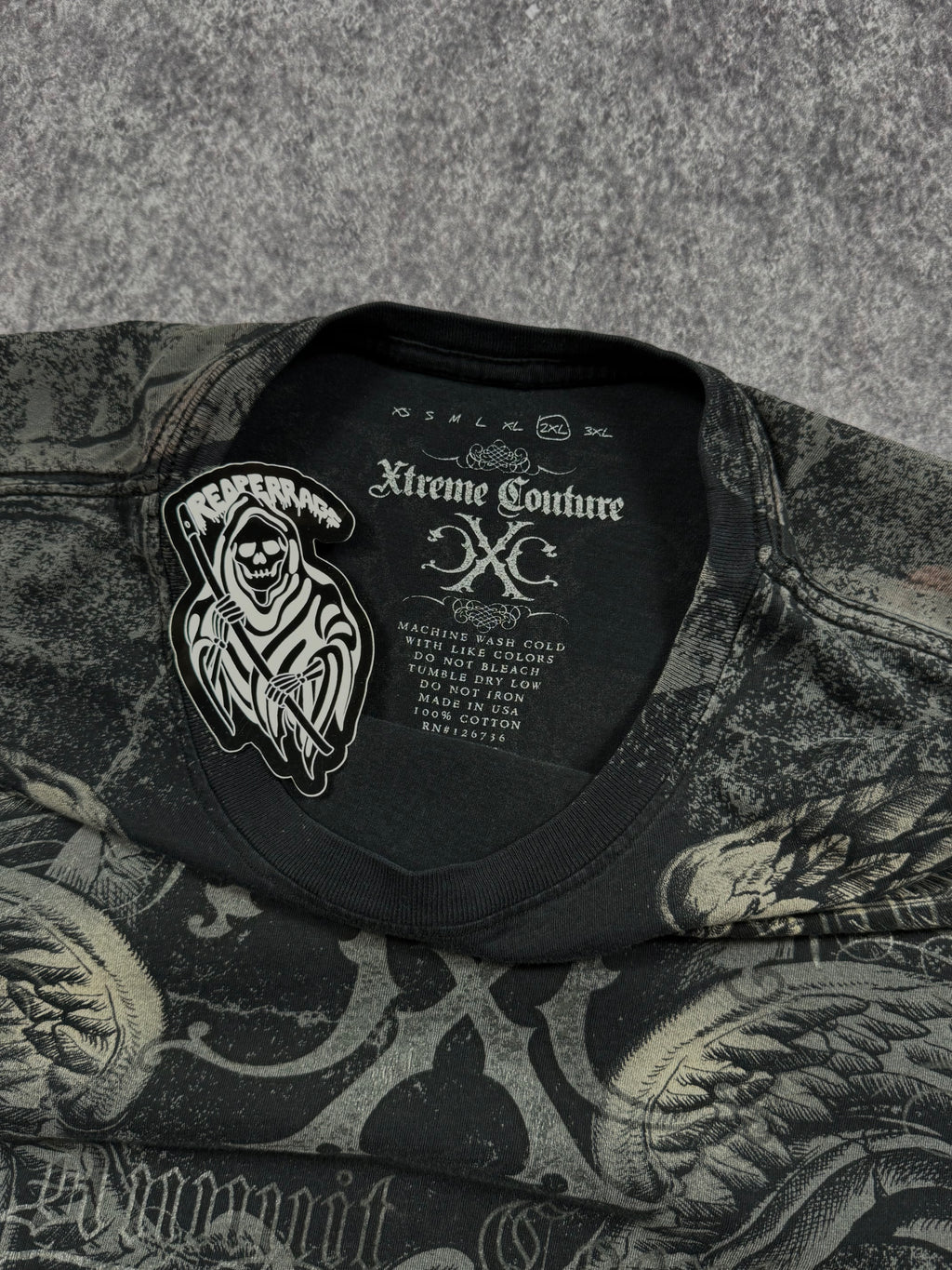 (rare) 2000s xtreme couture shirt (XL)