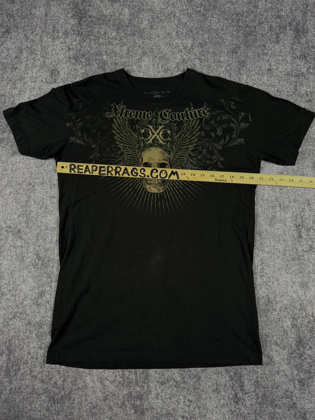 (rare) 2000s xtreme couture shirt (L)