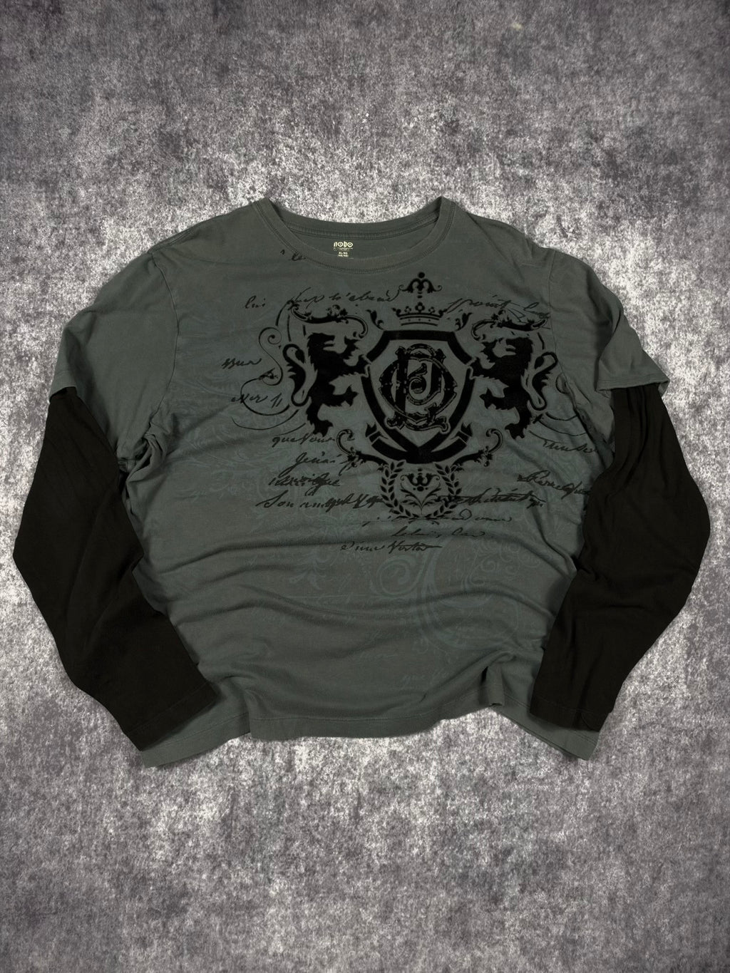 (RARE) 2000s NO BOUNDARIES LAYERED SHIRT (XL)