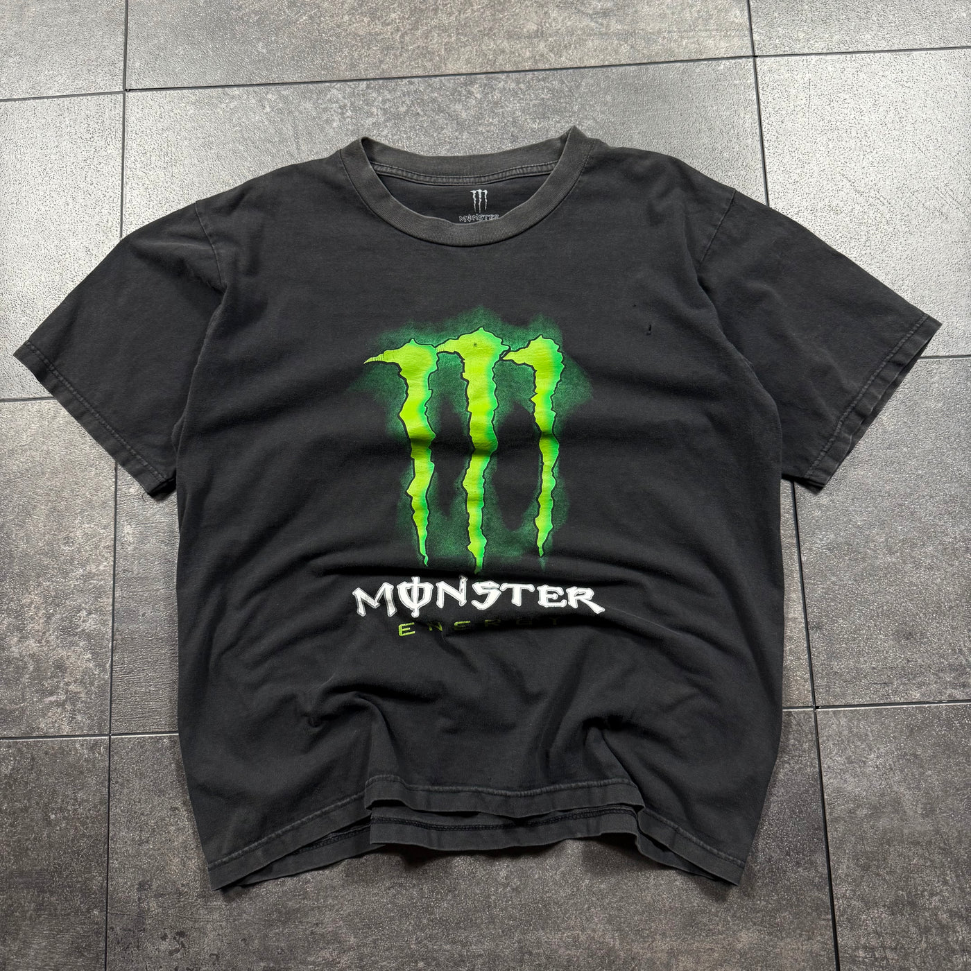 (rare) 2000s Monster Energy Shirt (L)