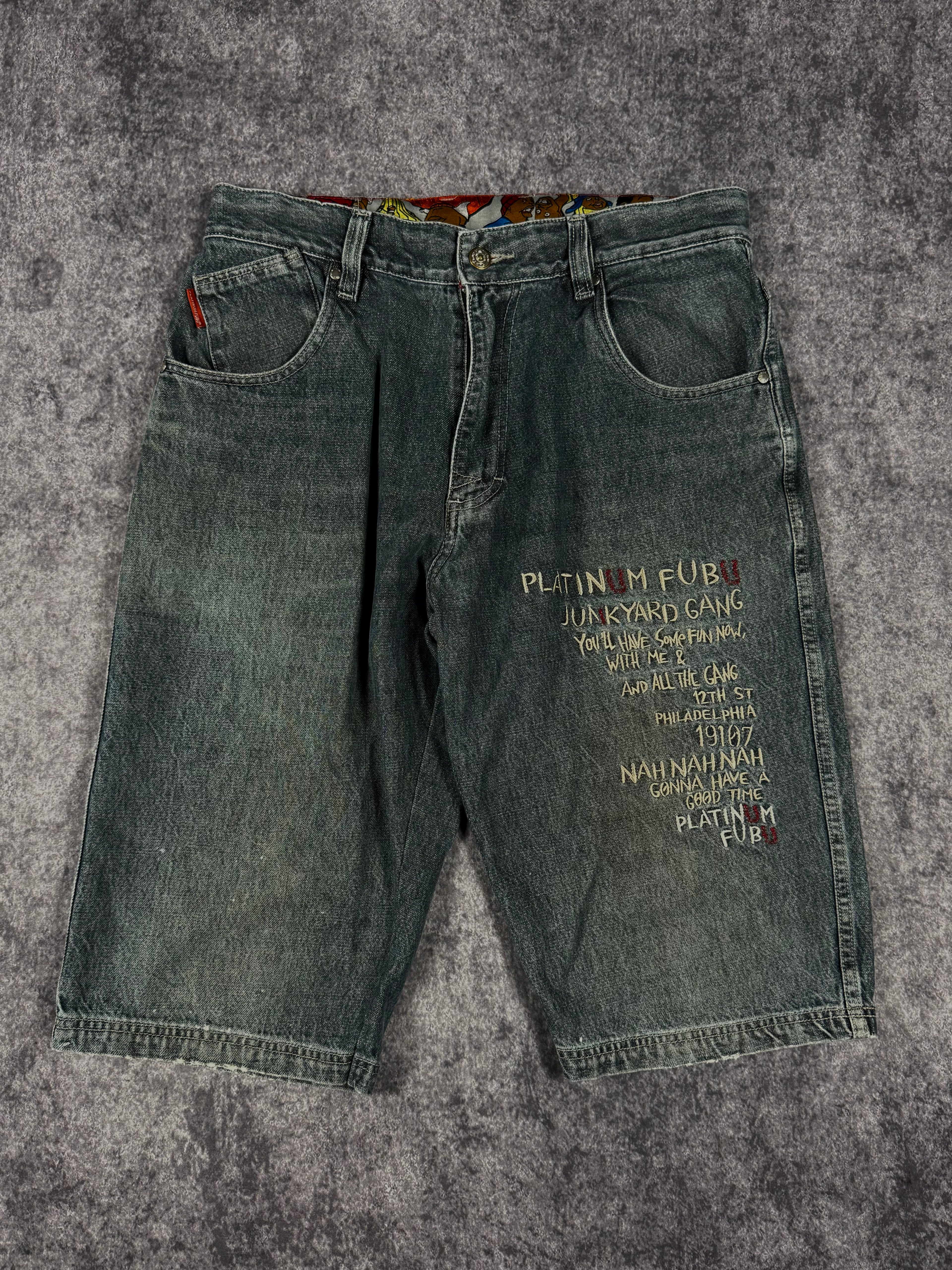 (rare) 2000s platinum fubu jorts (32)