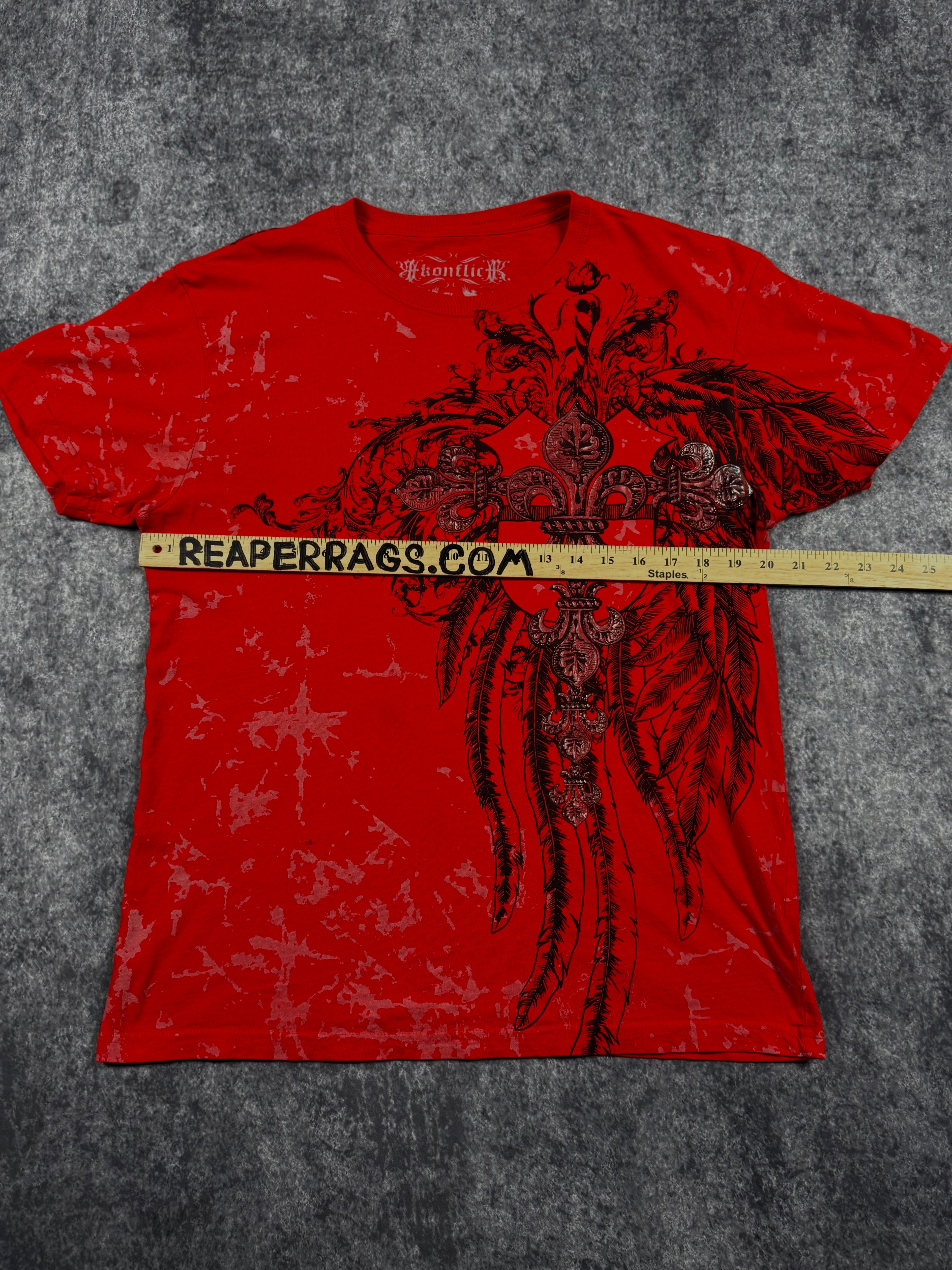 (rare) 2000s konflic shirt (M)