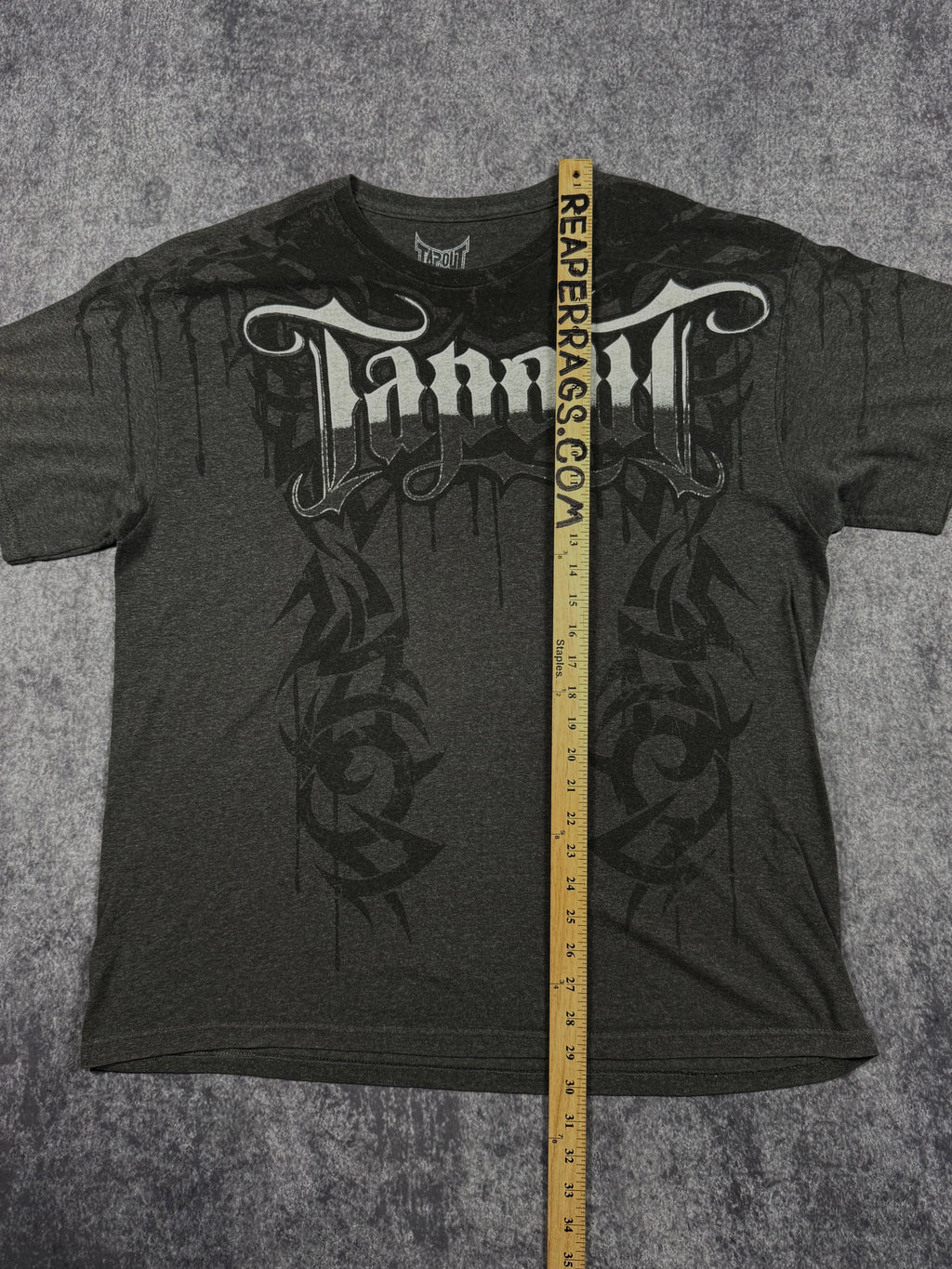 (rare) 2000s tapout shirt (XL)