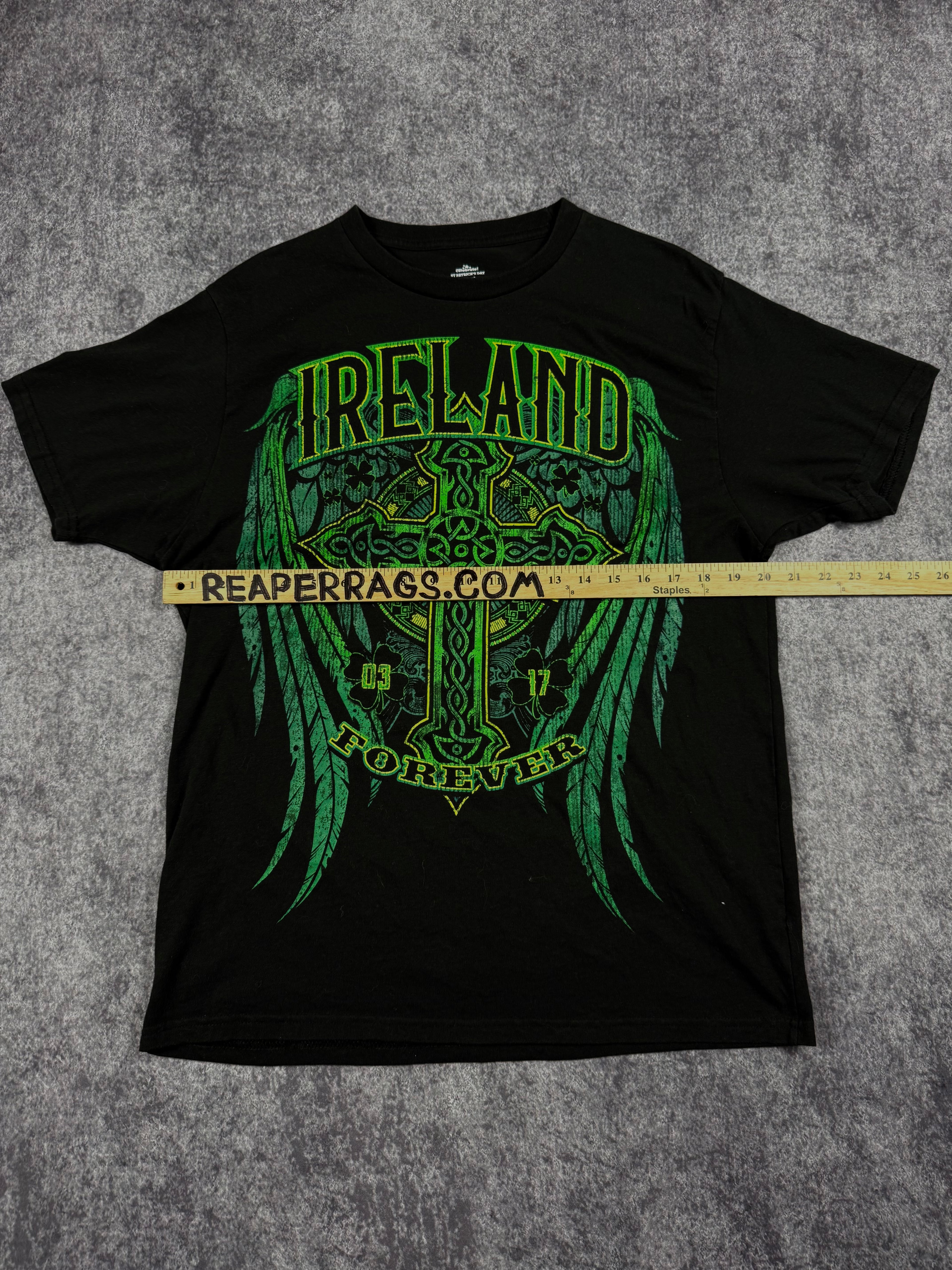 2000s ireland shirt (M)