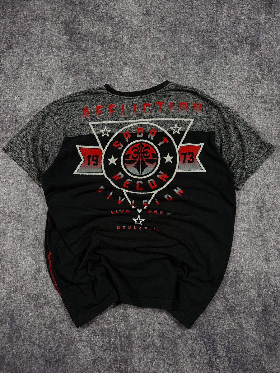 2000s affliction shirt (L)