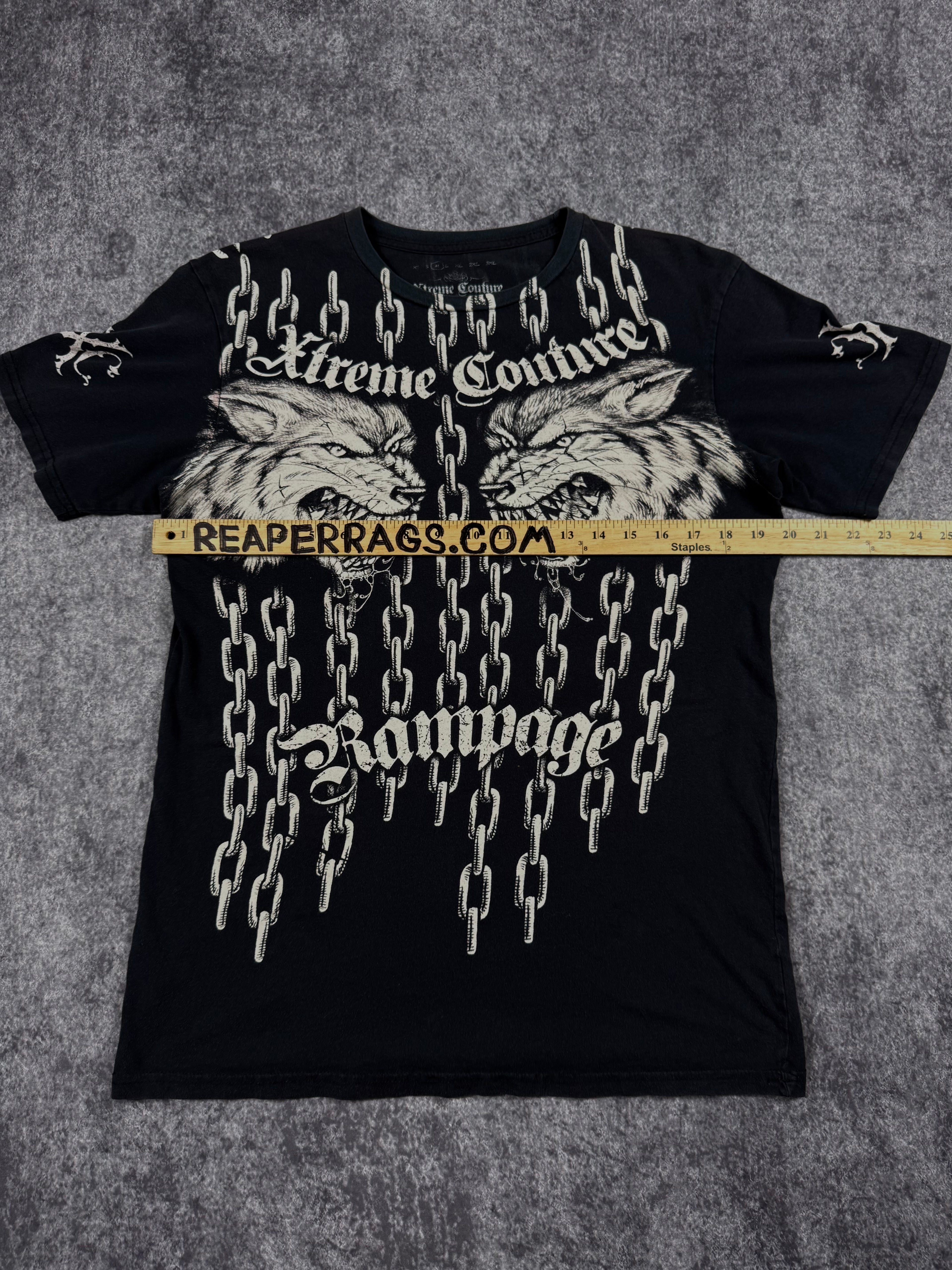 (rare) 2000s xtreme couture x quintin jackson shirt (M)