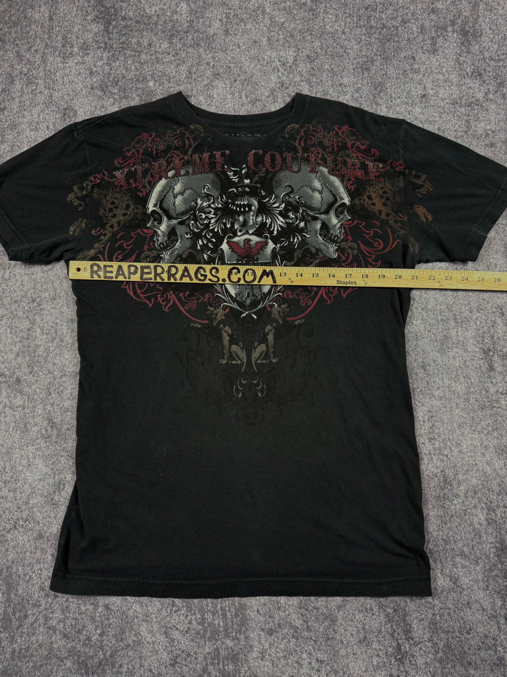 (rare) 2000s xtreme couture shirt (L)