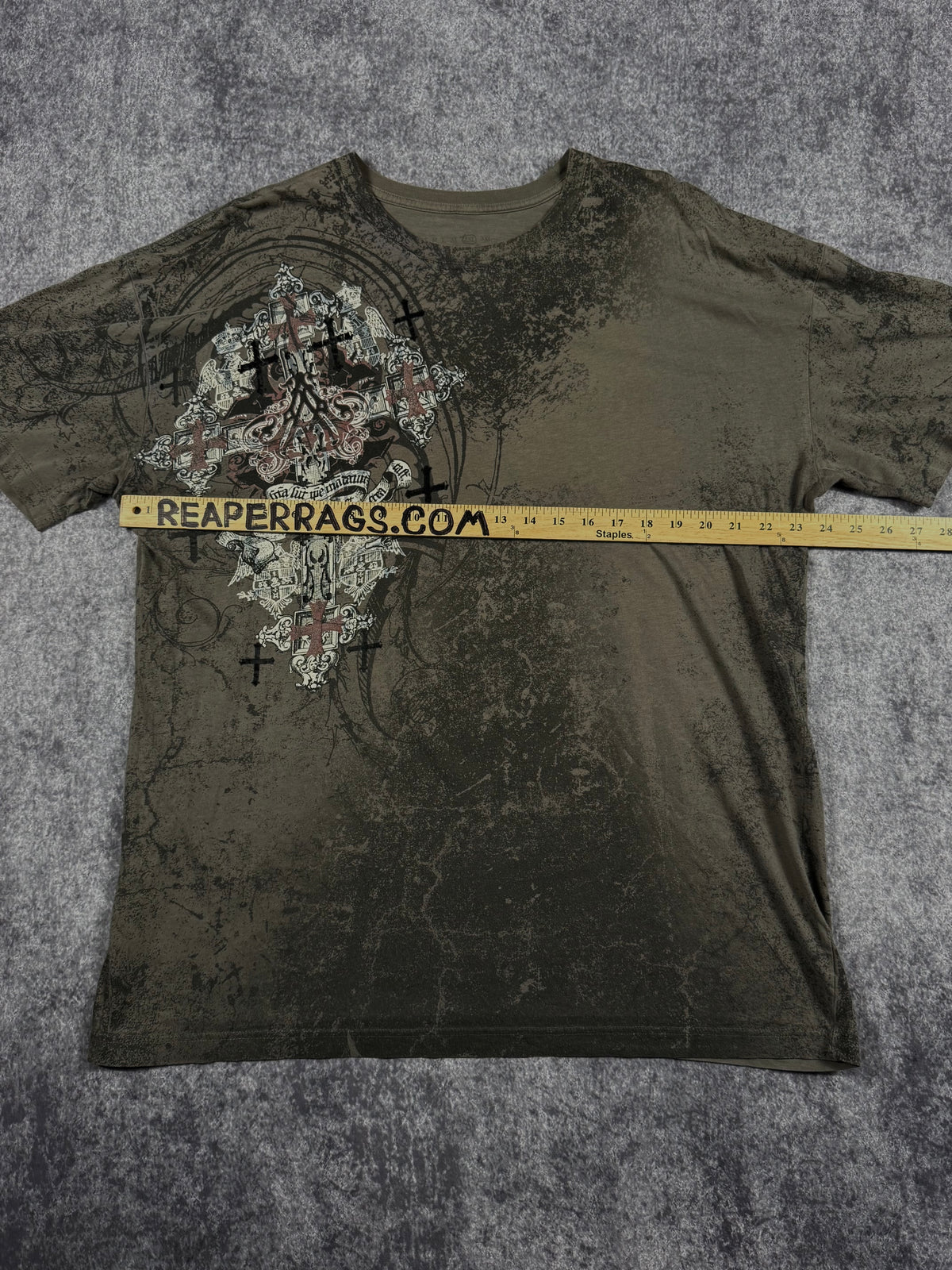 (rare) 2000s archaic x affliction shirt (XL)