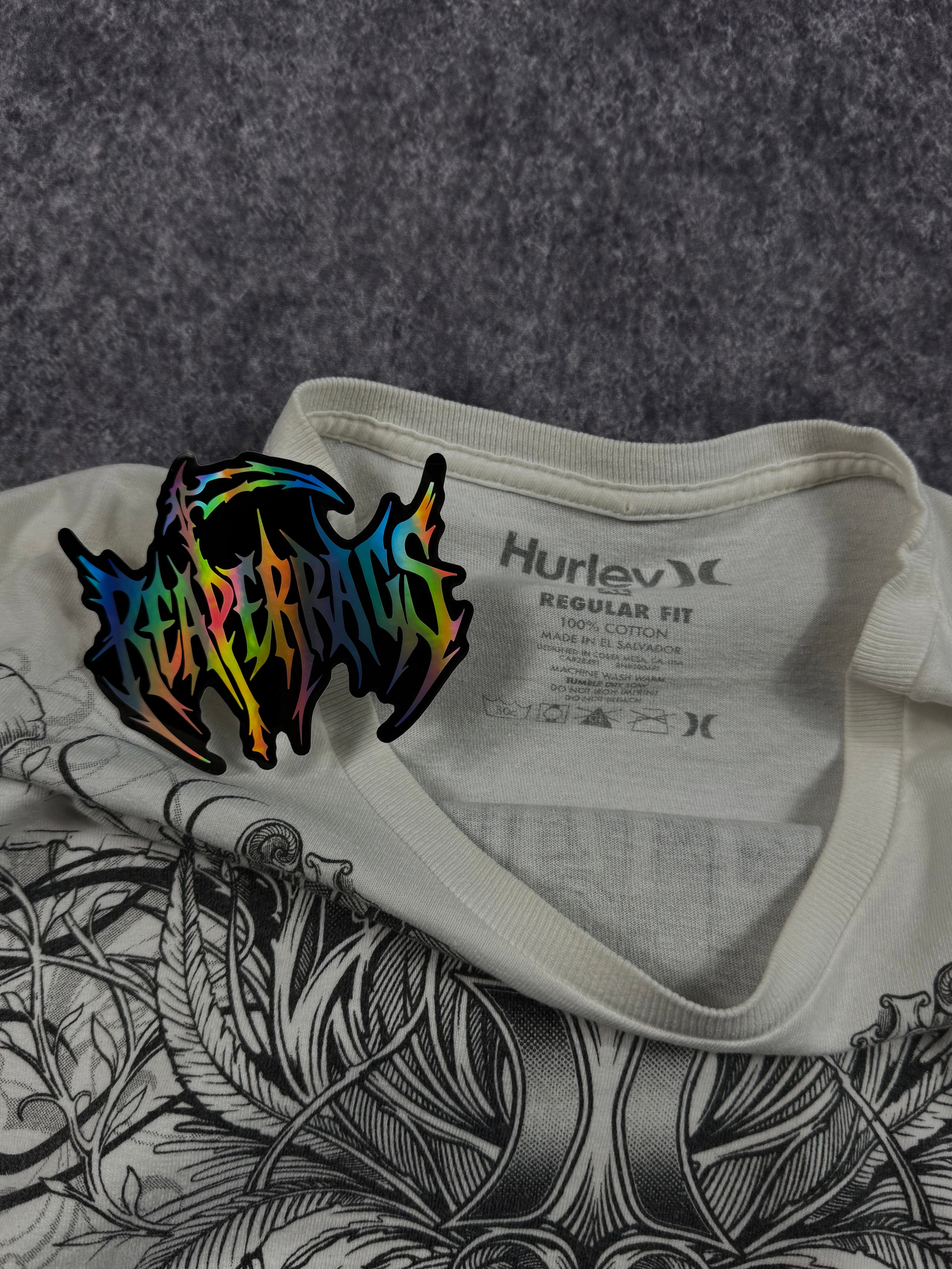2000s hurley shirt (XL)