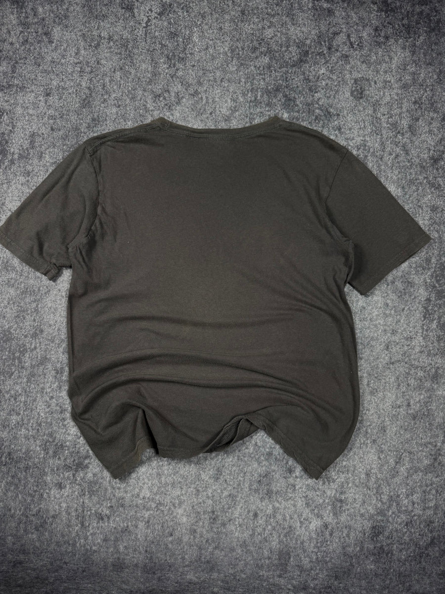 2000s no boundaries shirt (M)