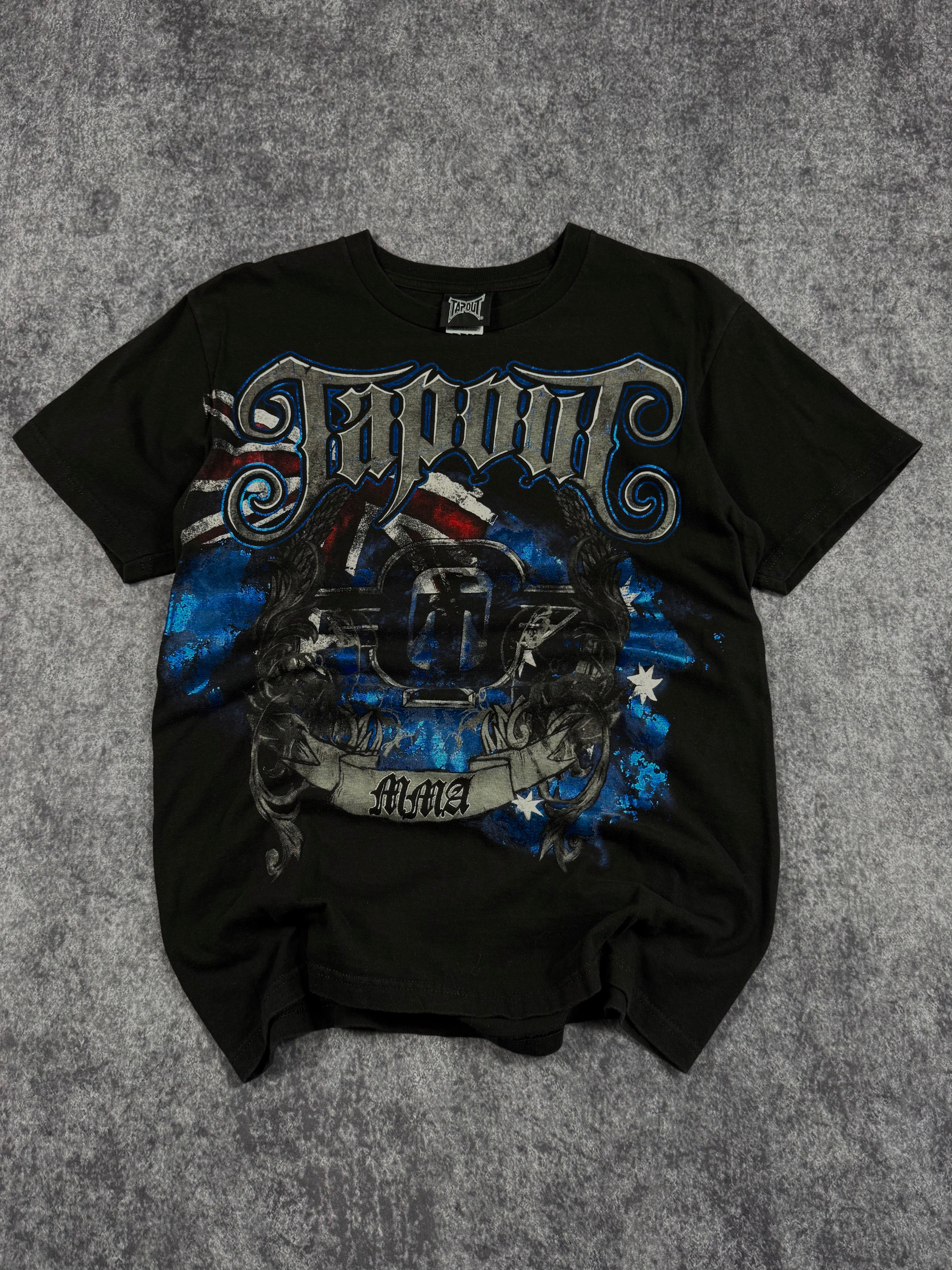 (rare) 2000s tapout chrome shirt (S)