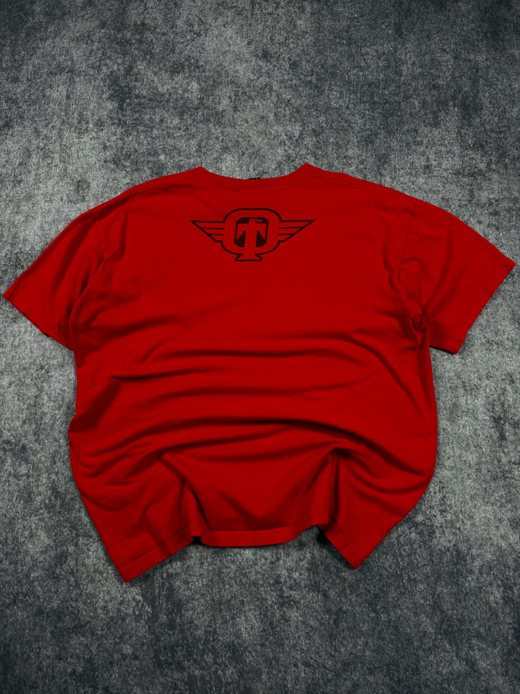 2000s tapout shirt (L)