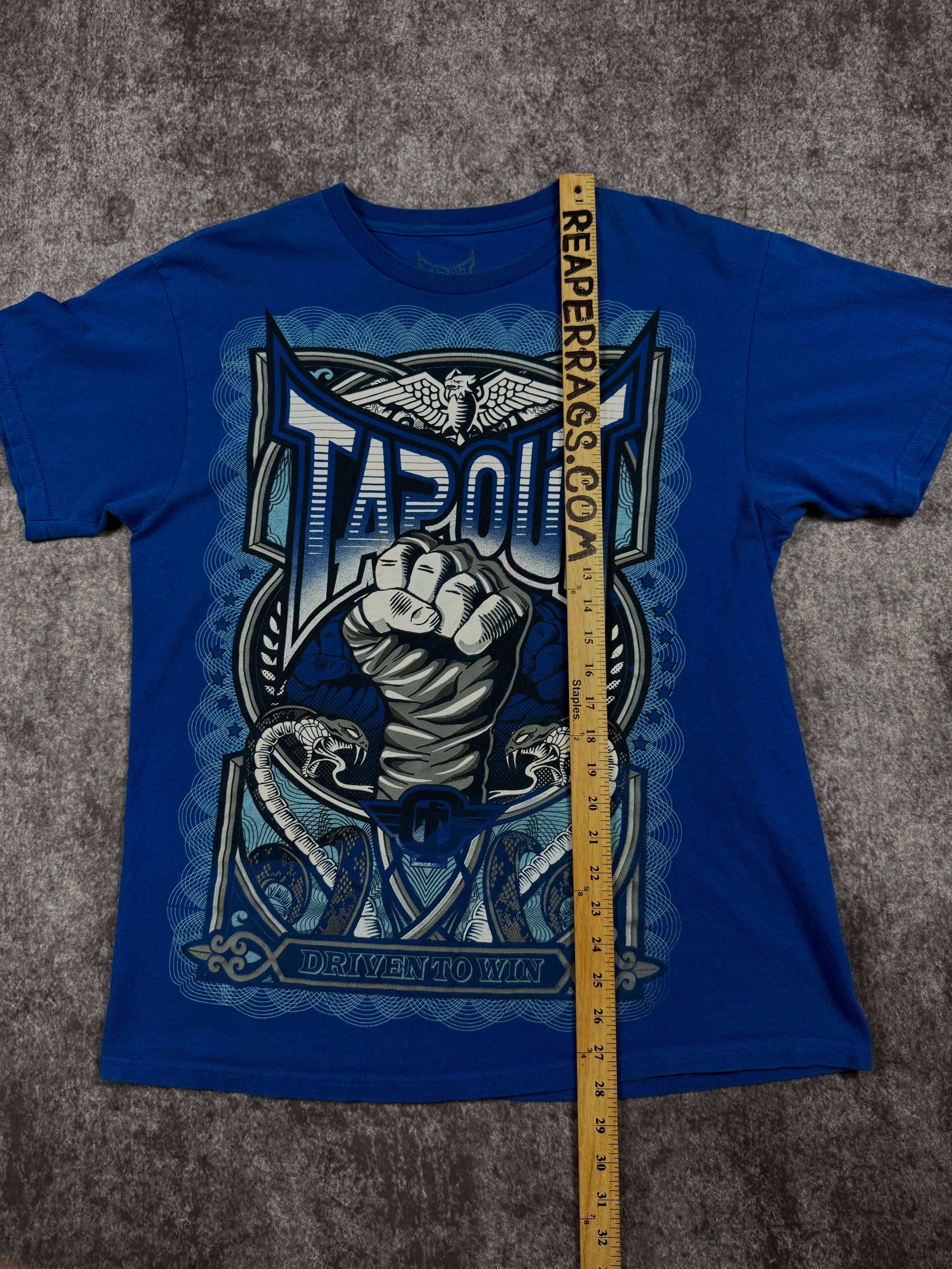 2000s tapout shirt (M)