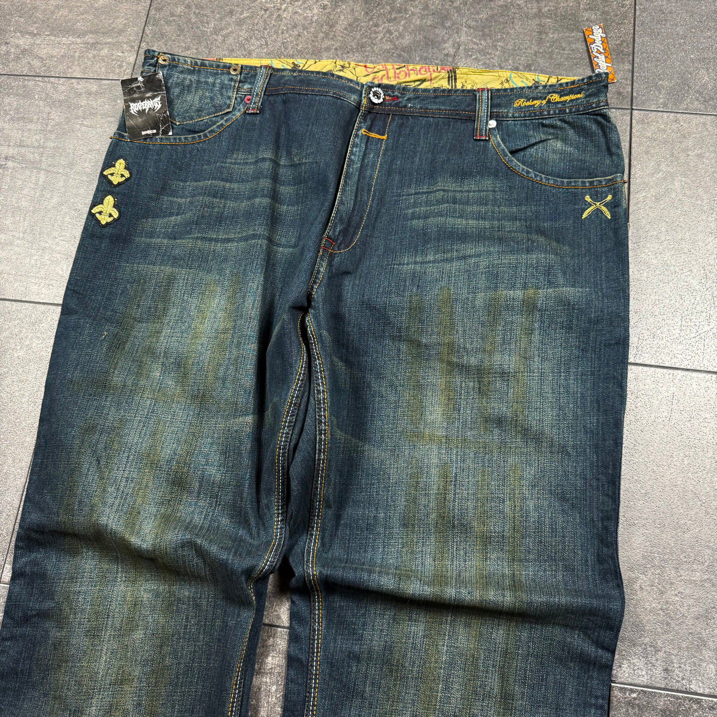 (rare) Deadstock 2000s Artful Dodger Jeans (44x34)