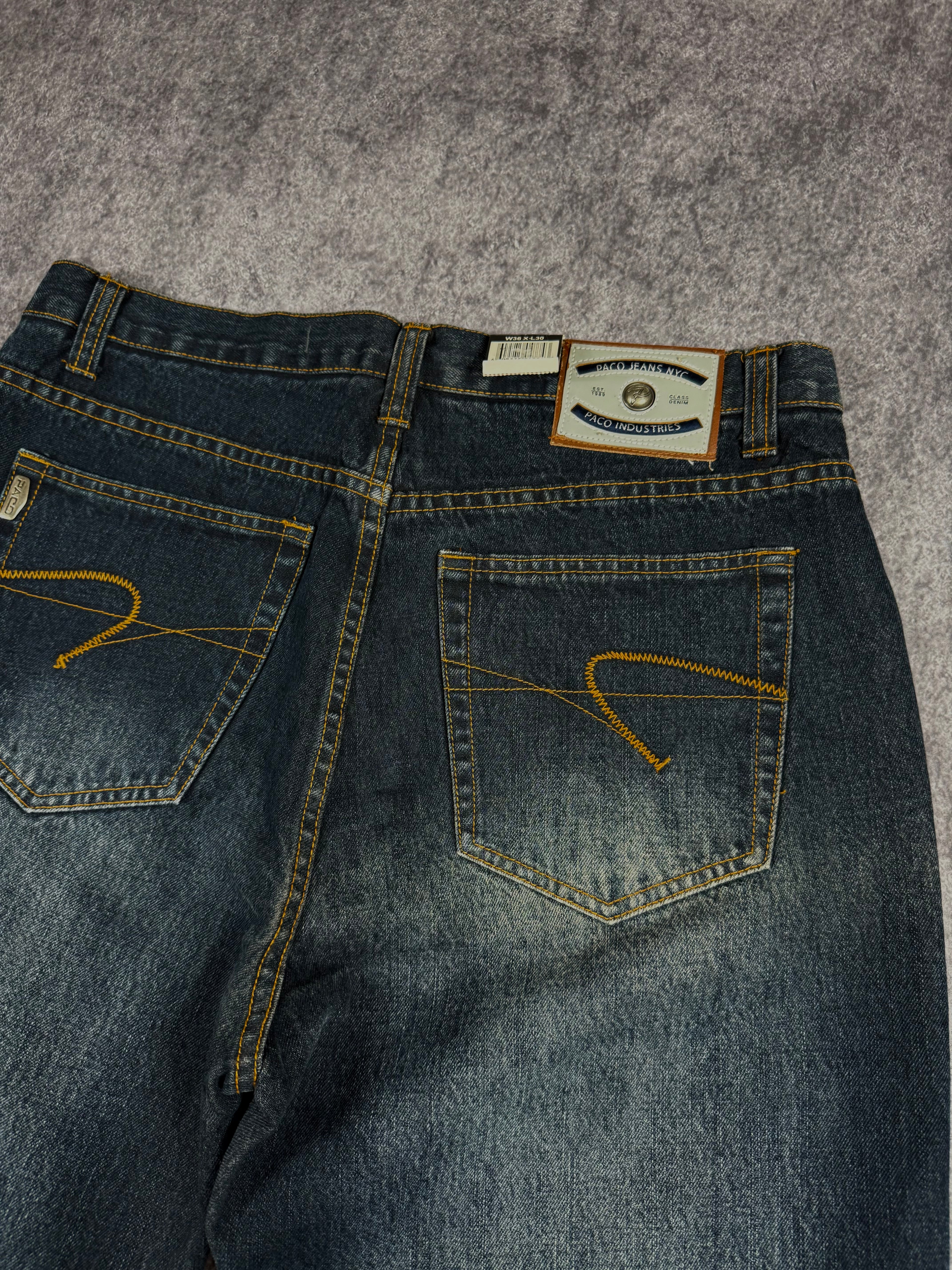 (rare) deadstock 2000s paco jeans (34x30)
