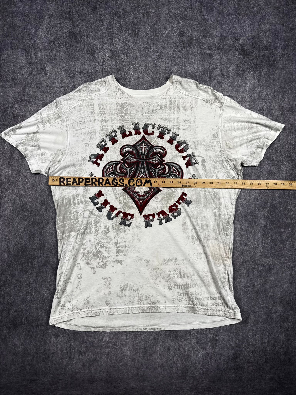 (RARE) 2000S AFFLICTION SHIRT (XL)