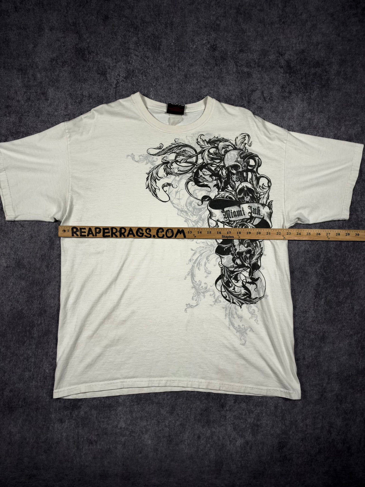 (RARE) 2000s MIAMI INK SHIRT (XL)