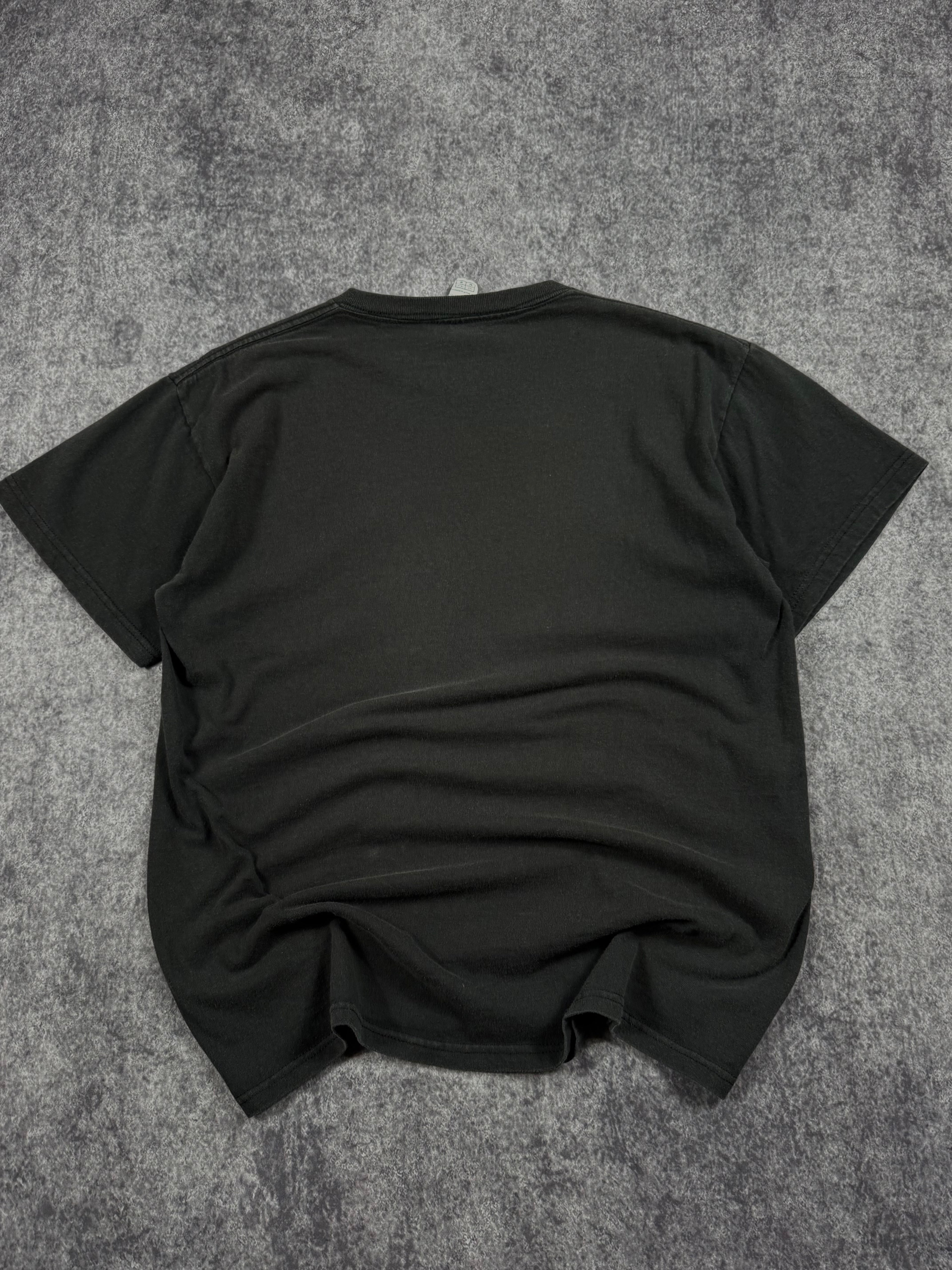 (rare) 2000s skull shirt (M)