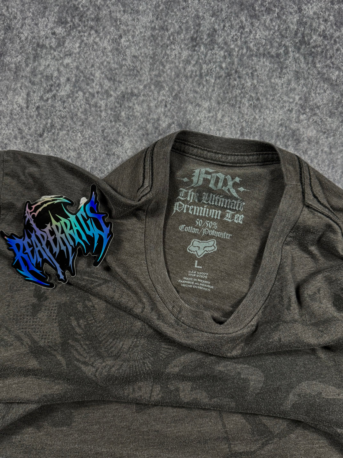 2000s fox racing shirt (M)