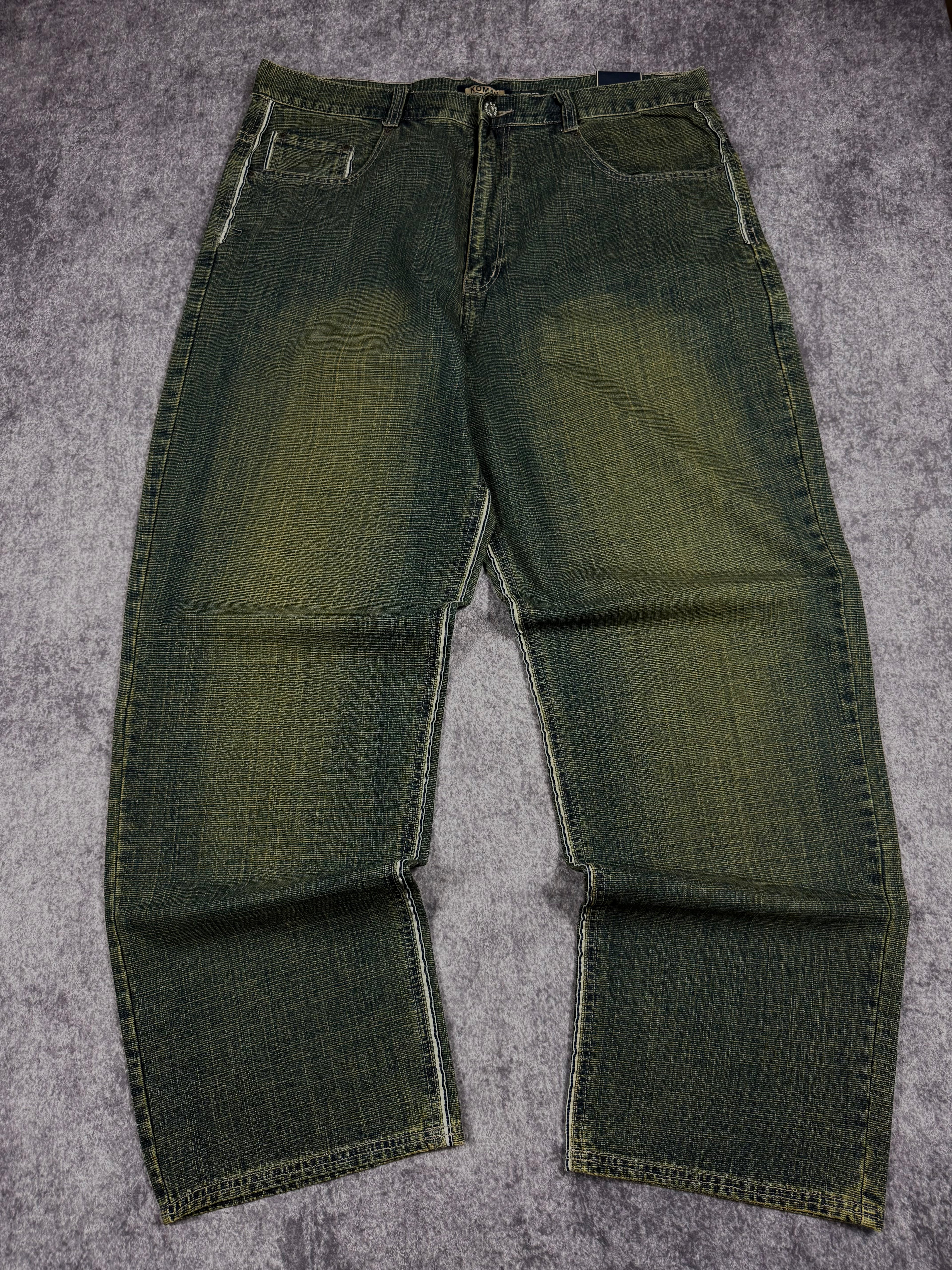 (rare) deadstock 2000s koman jeans (40x32)