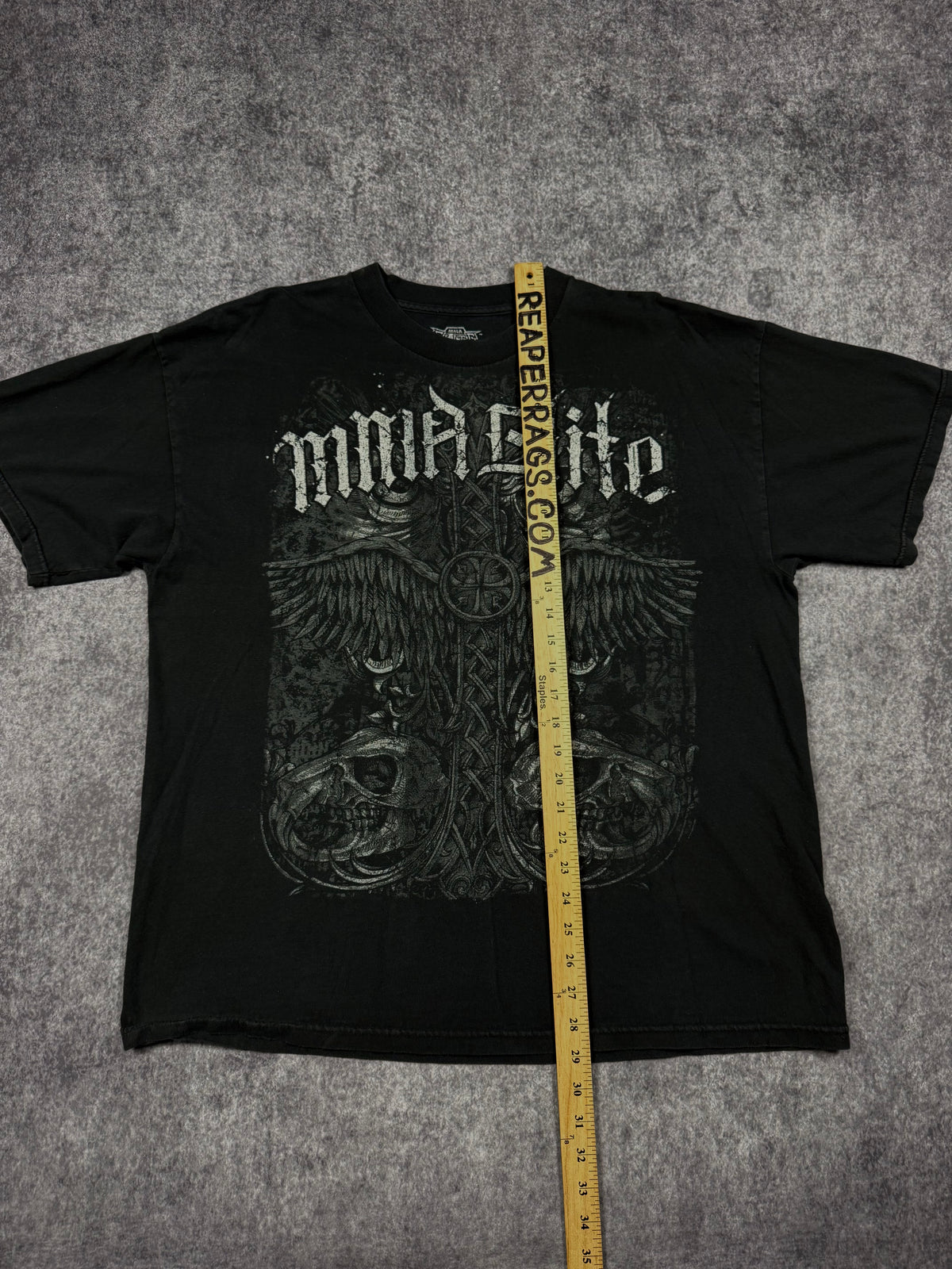 (rare) 2000s mma elite shirt (XL)
