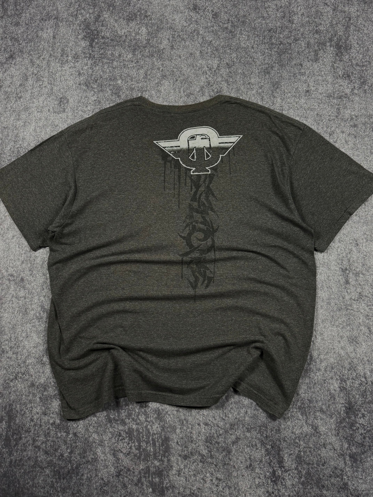 (rare) 2000s tapout shirt (XL)