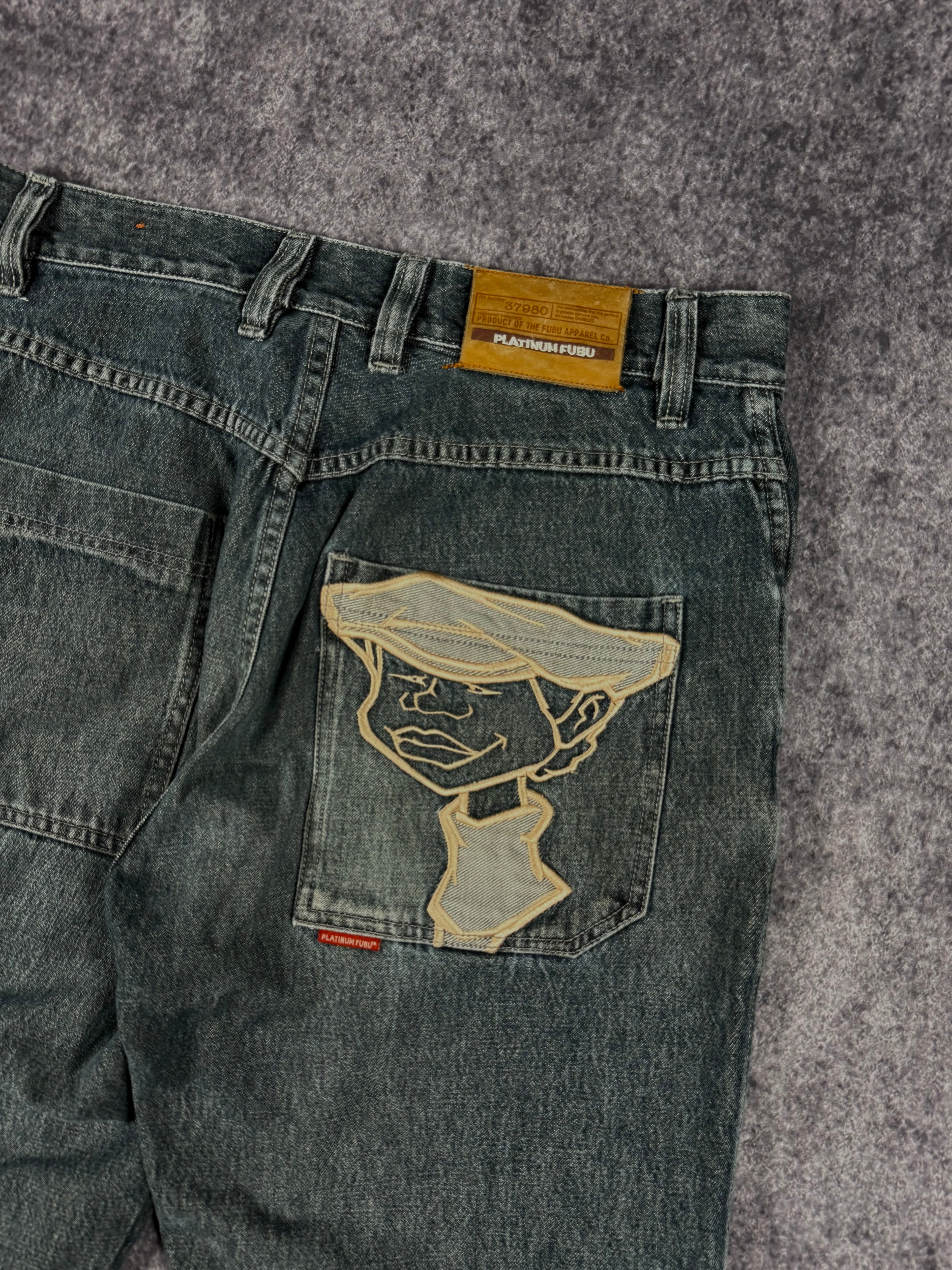 (rare) 2000s platinum fubu jorts (32)