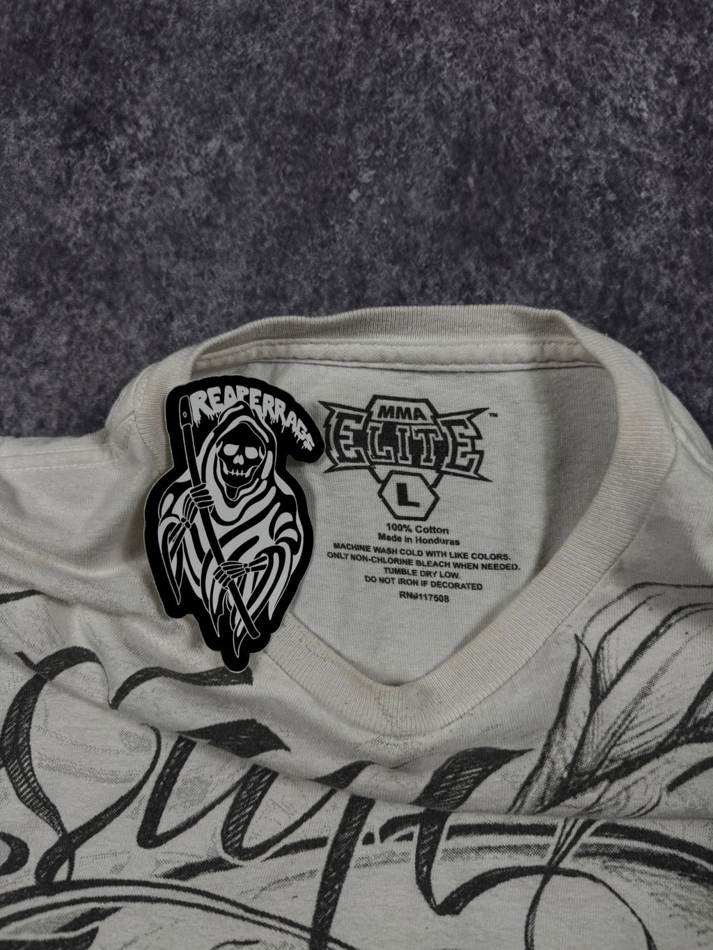 (rare) 2000s mma elite shirt (L)