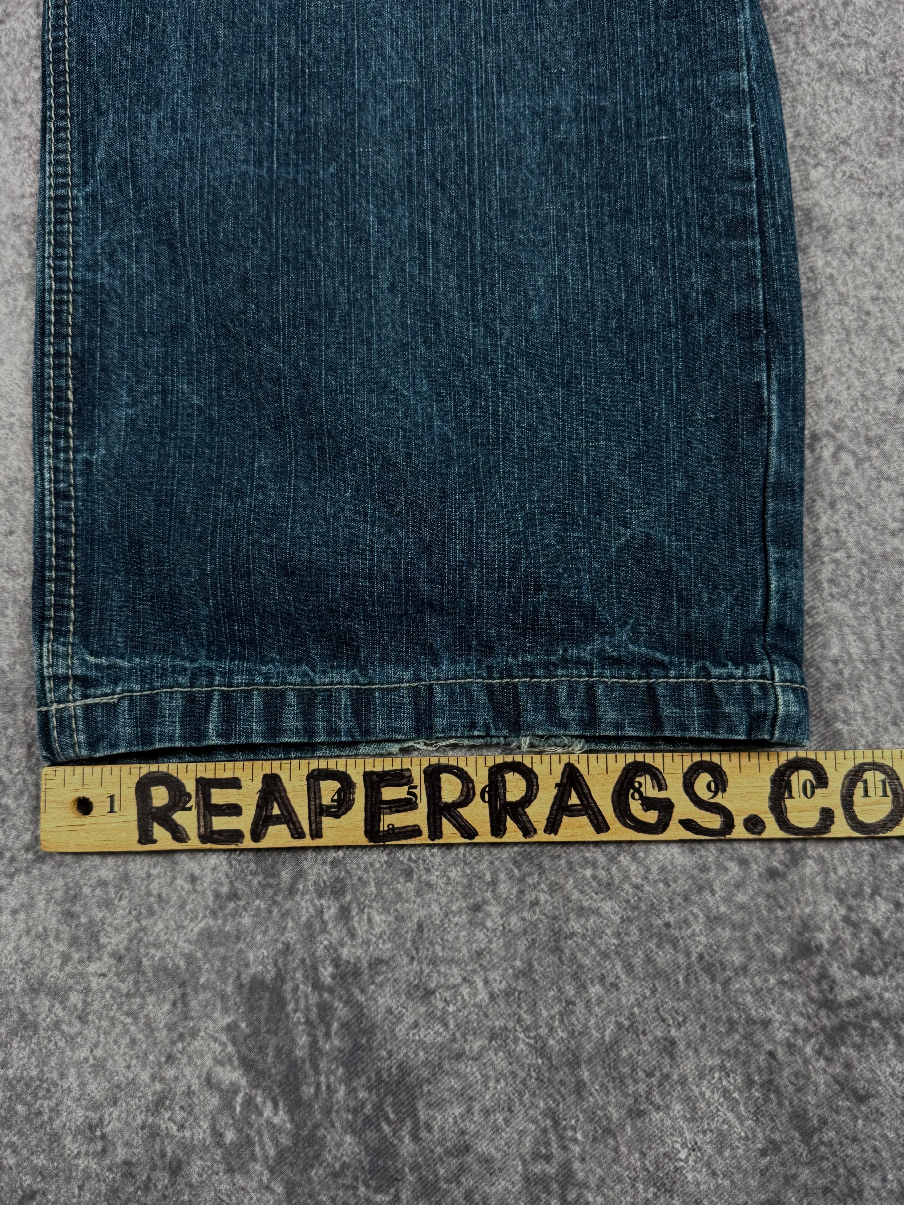 (rare) 2000s southpole jeans (42x30)