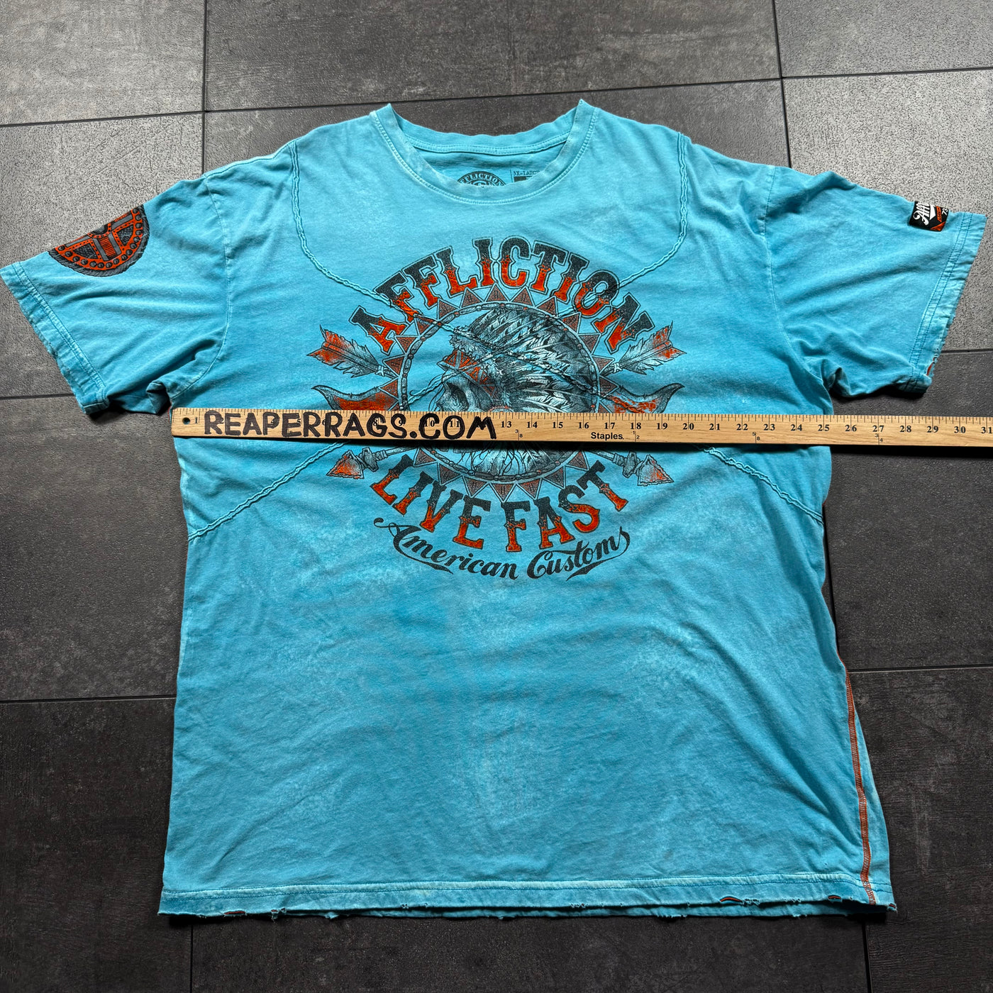 2000s Affliction Shirt (XXL)