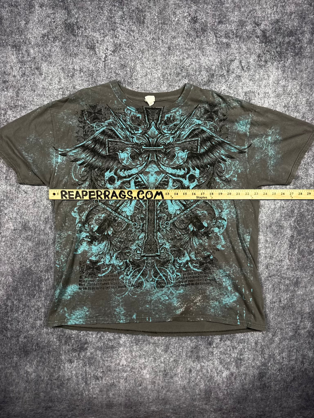 (RARE) 2000S WINGED CROSS SHIRT (XL)