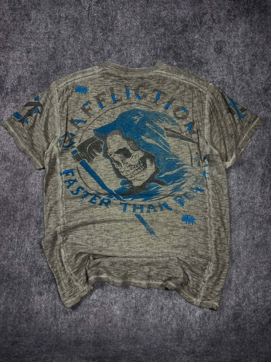 2000s affliction shirt (L)