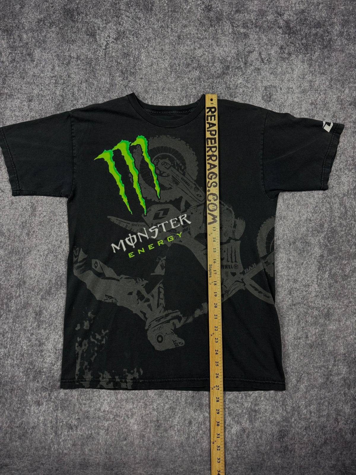 2000s monster energy shirt (M)