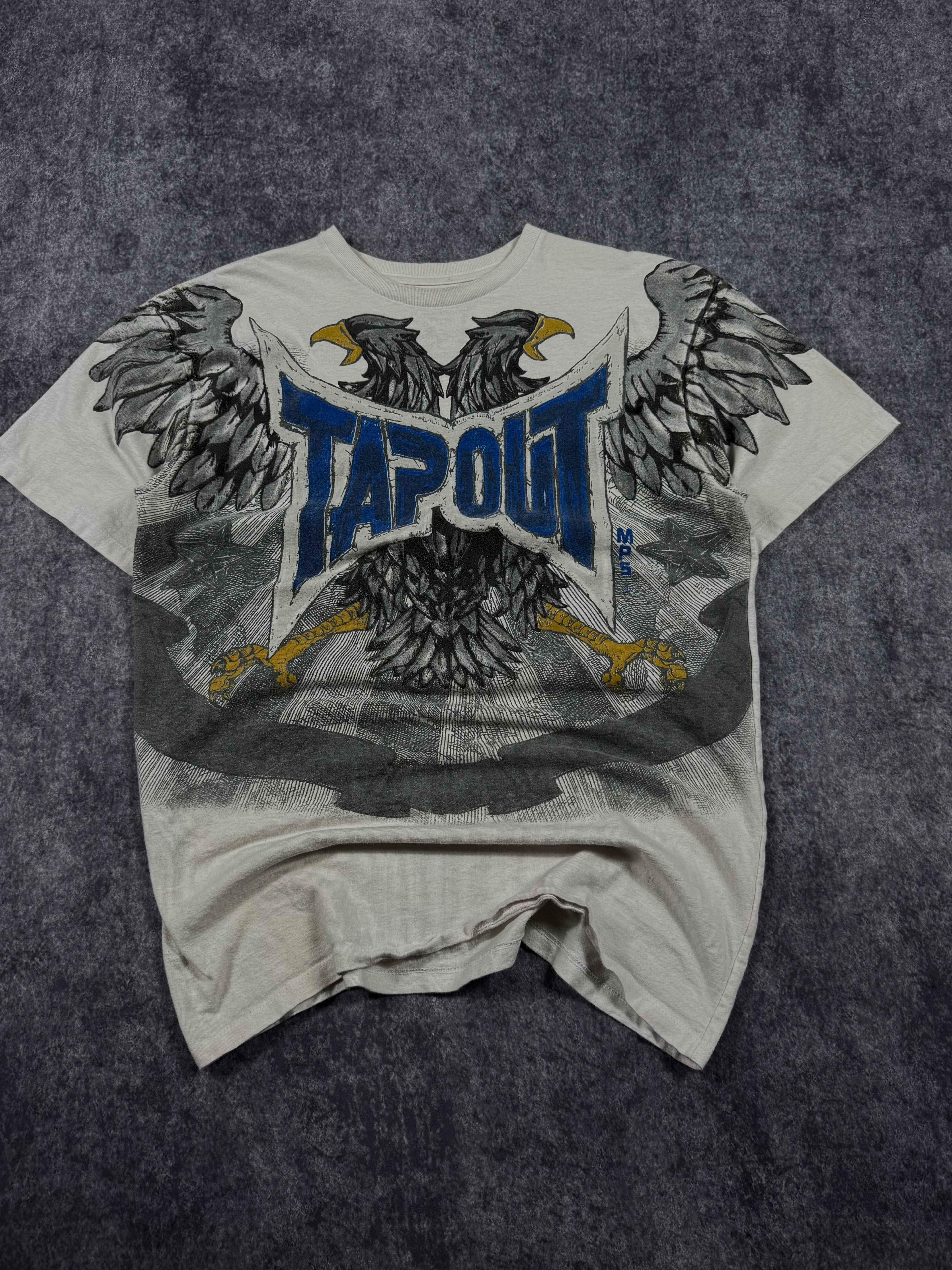 2000s tapout shirt (L)