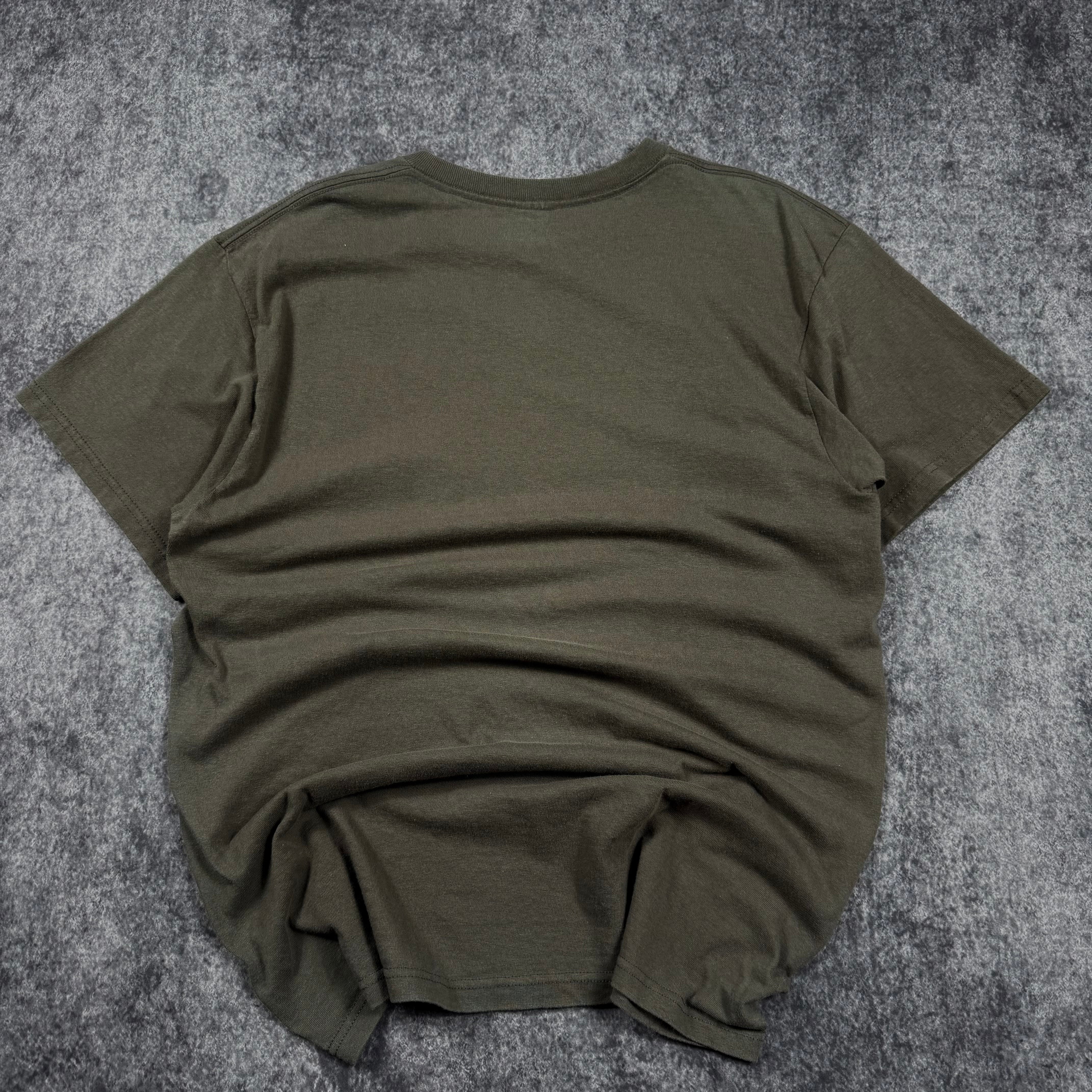 (rare) 2000s tapout shirt (M)