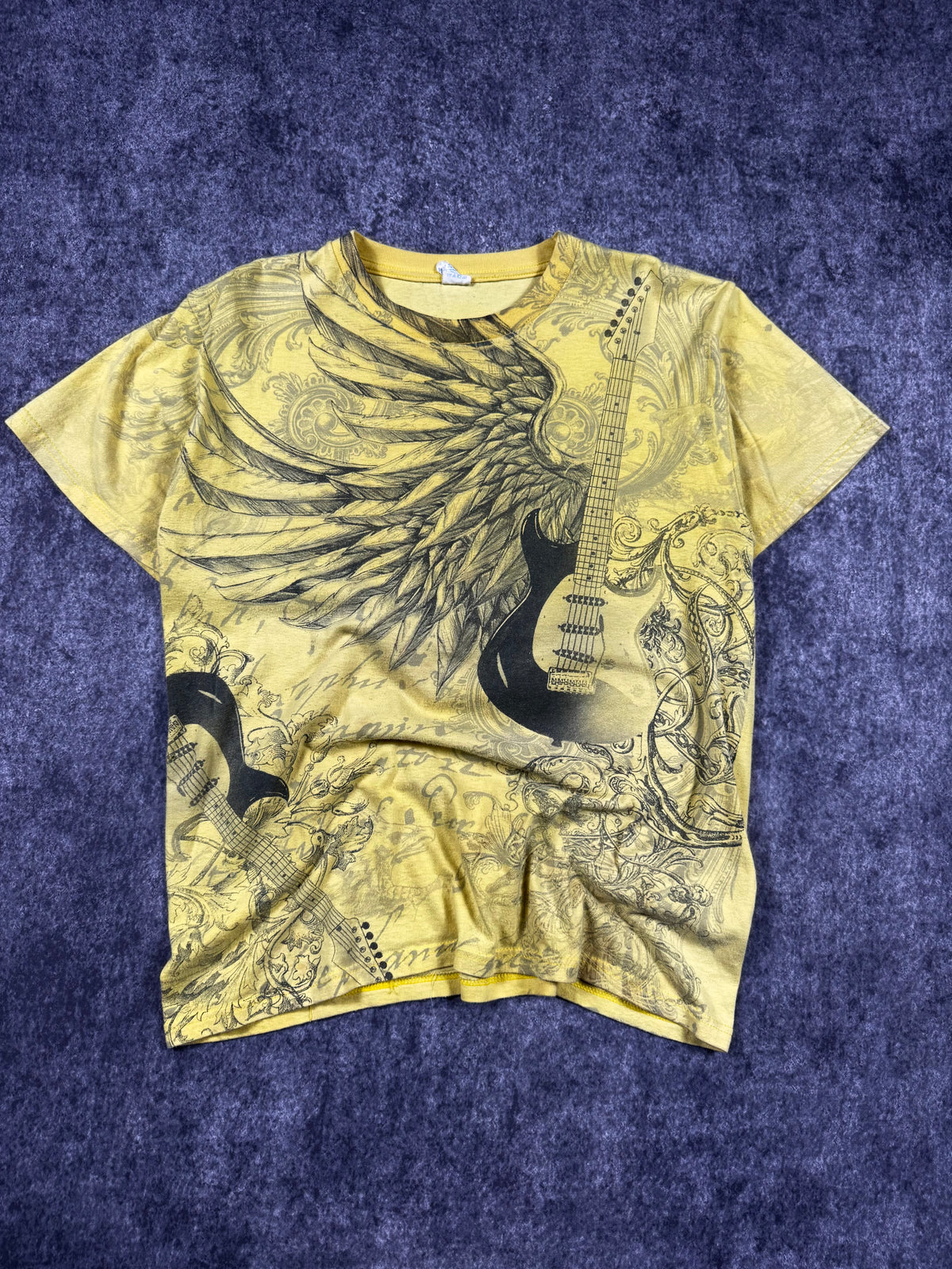 2000S WINGED GUITAR SHIRT (M)
